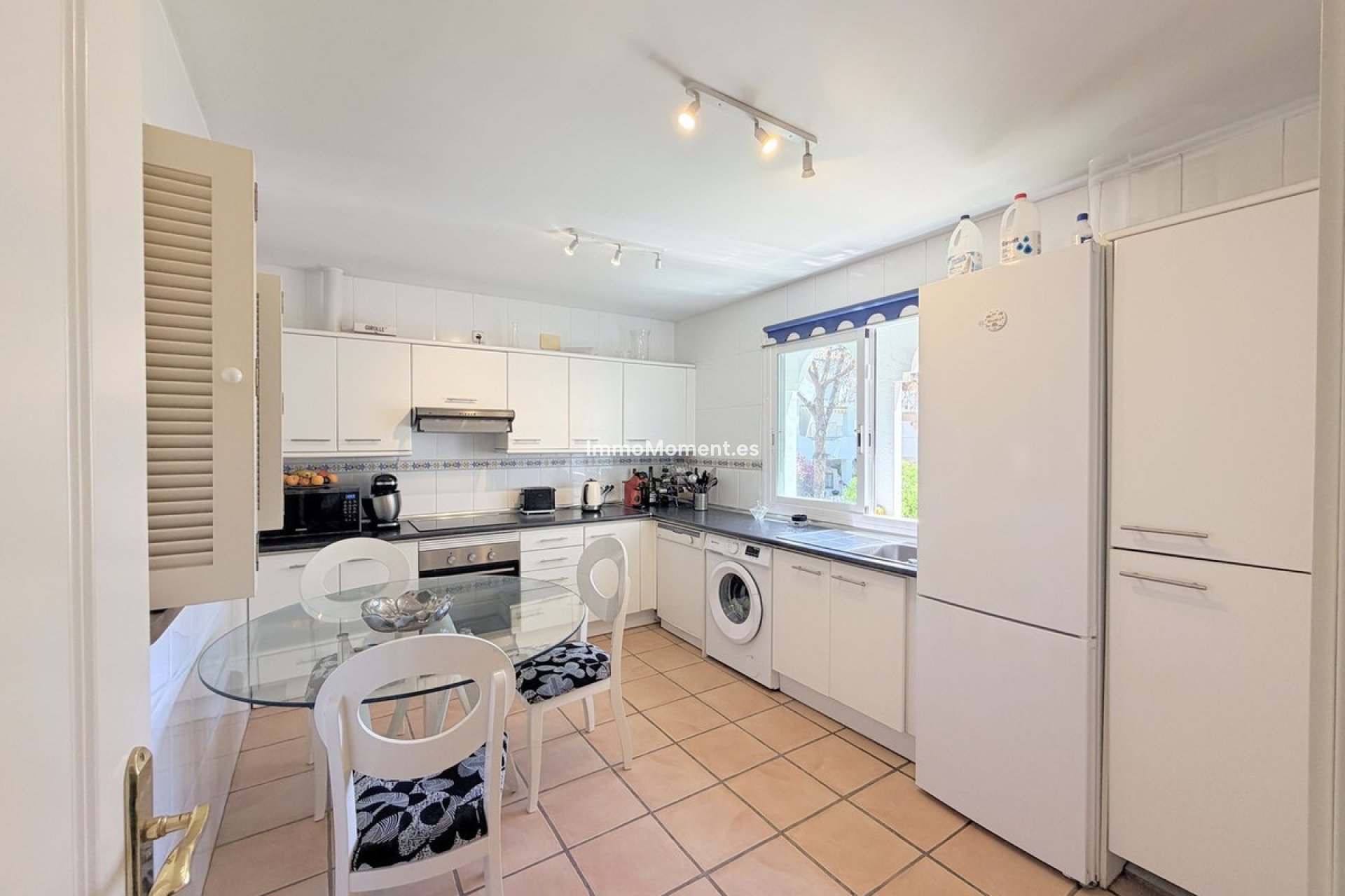 Revente - Appartement - Estepona  - Estepona Centro
