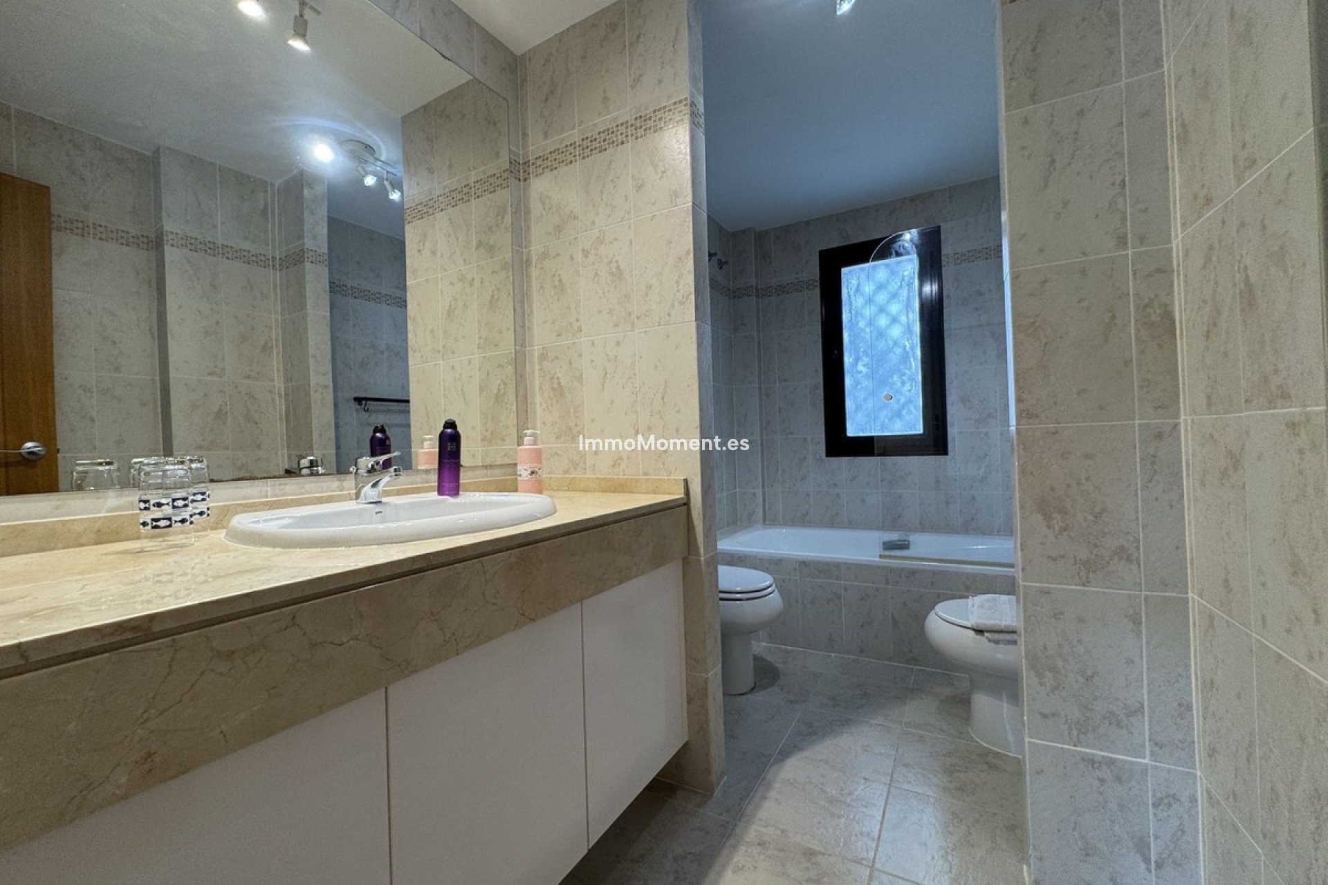 Revente - Appartement - Estepona  - Estepona Centro