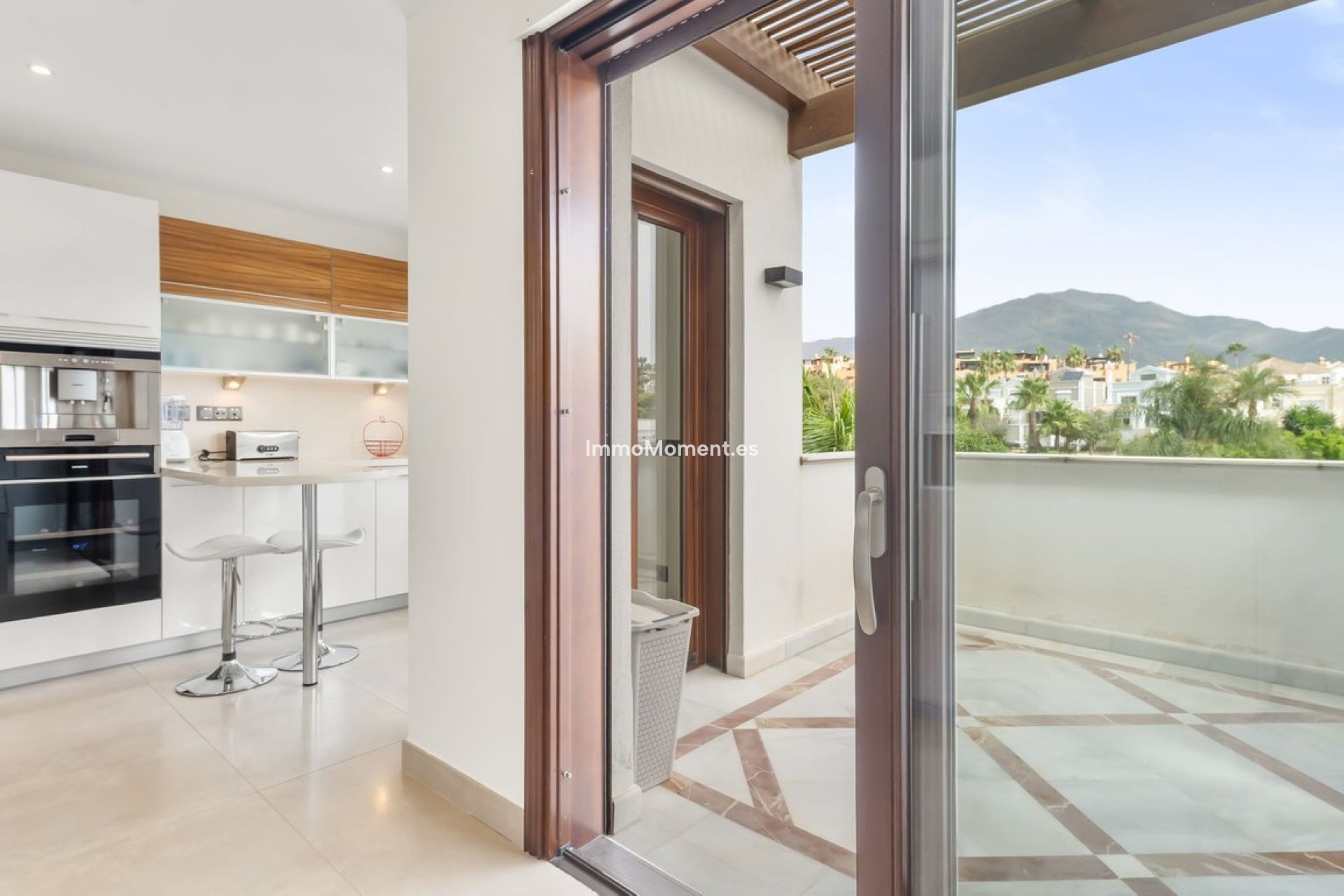 Revente - Appartement - Estepona  - Estepona Centro