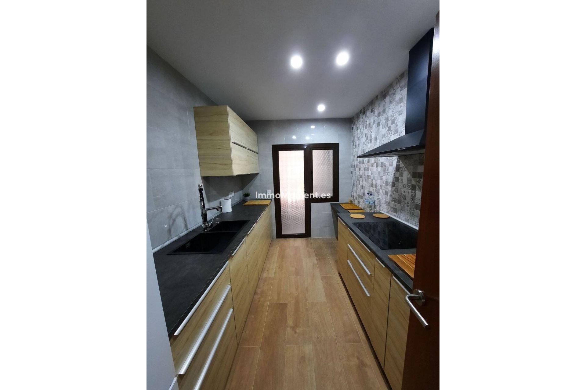 Revente - Appartement - Estepona  - Estepona Centro