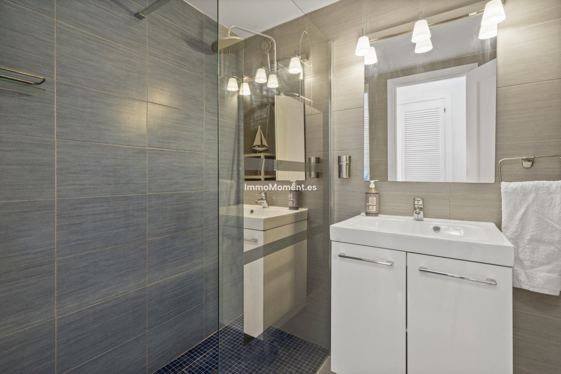 Revente - Appartement - Estepona  - Estepona Centro