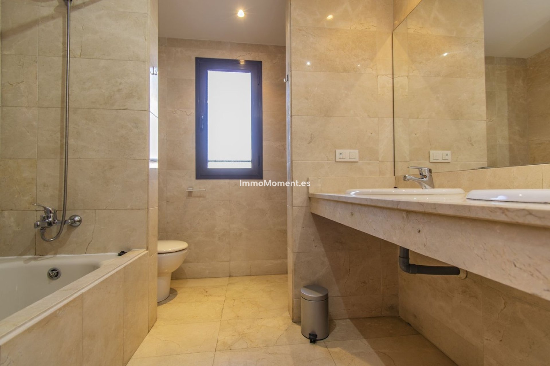 Revente - Appartement - Estepona  - New Golden Mile