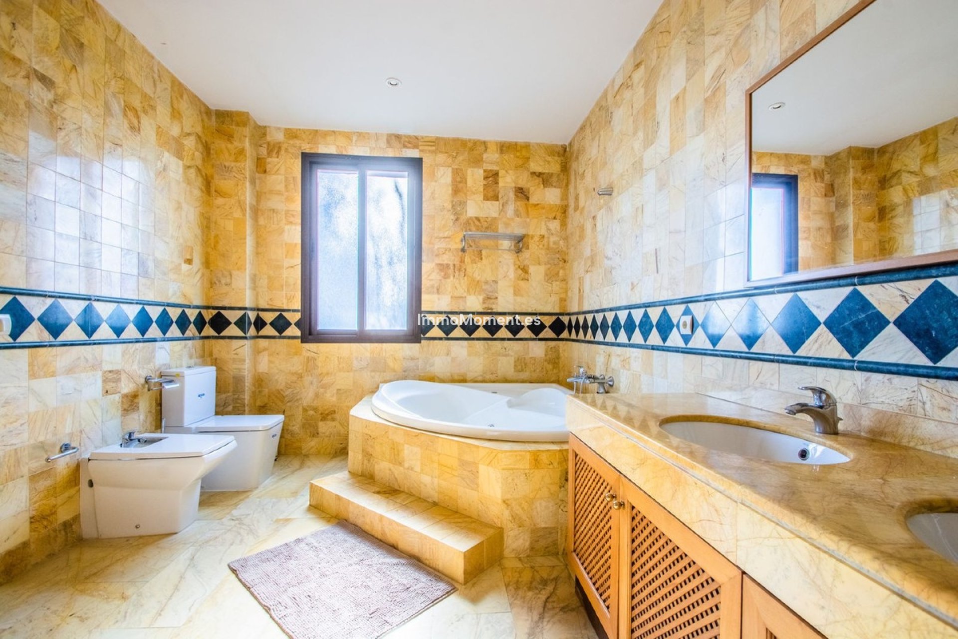 Revente - Appartement - Estepona  - New Golden Mile