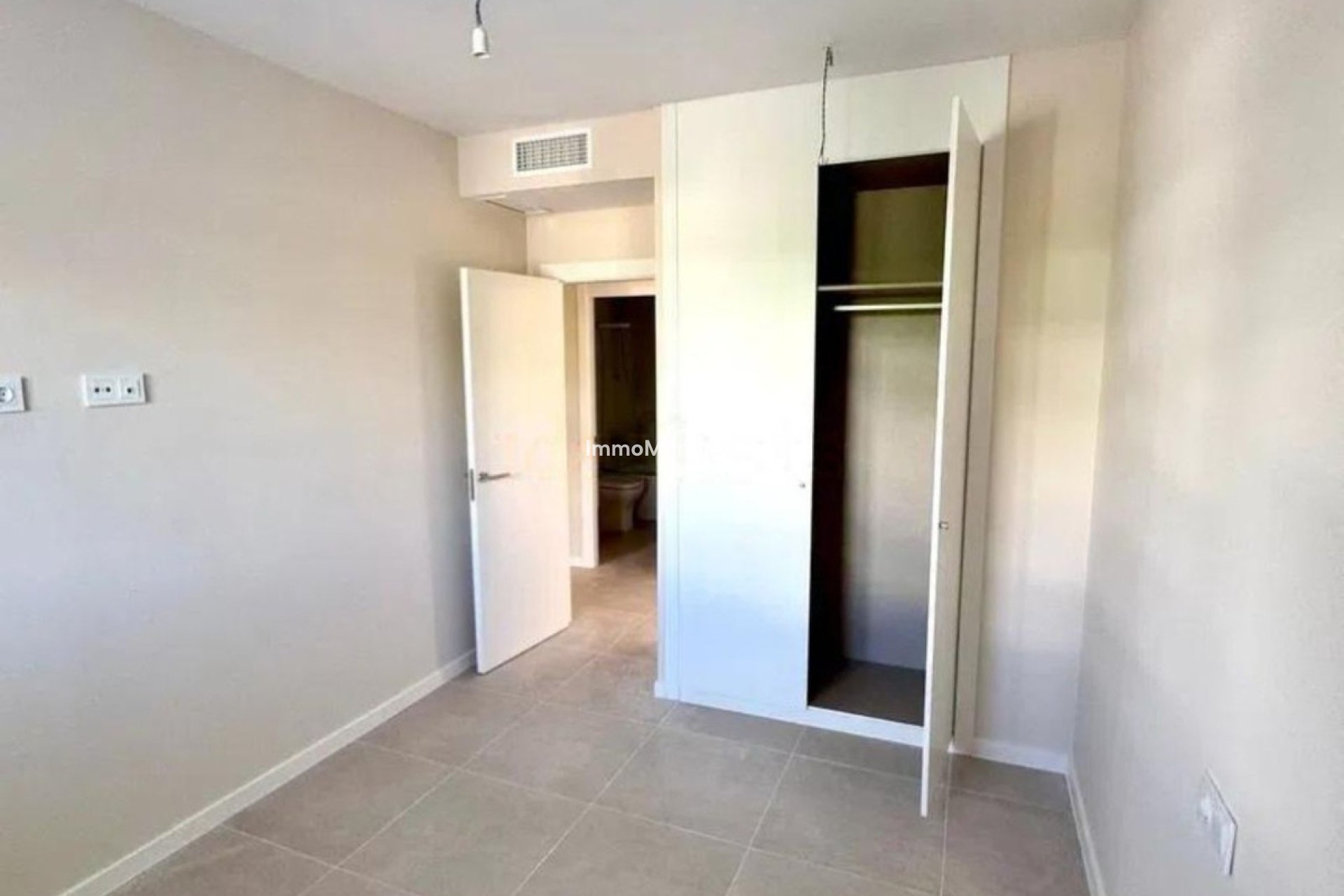 Revente - Appartement - Estepona  - New Golden Mile