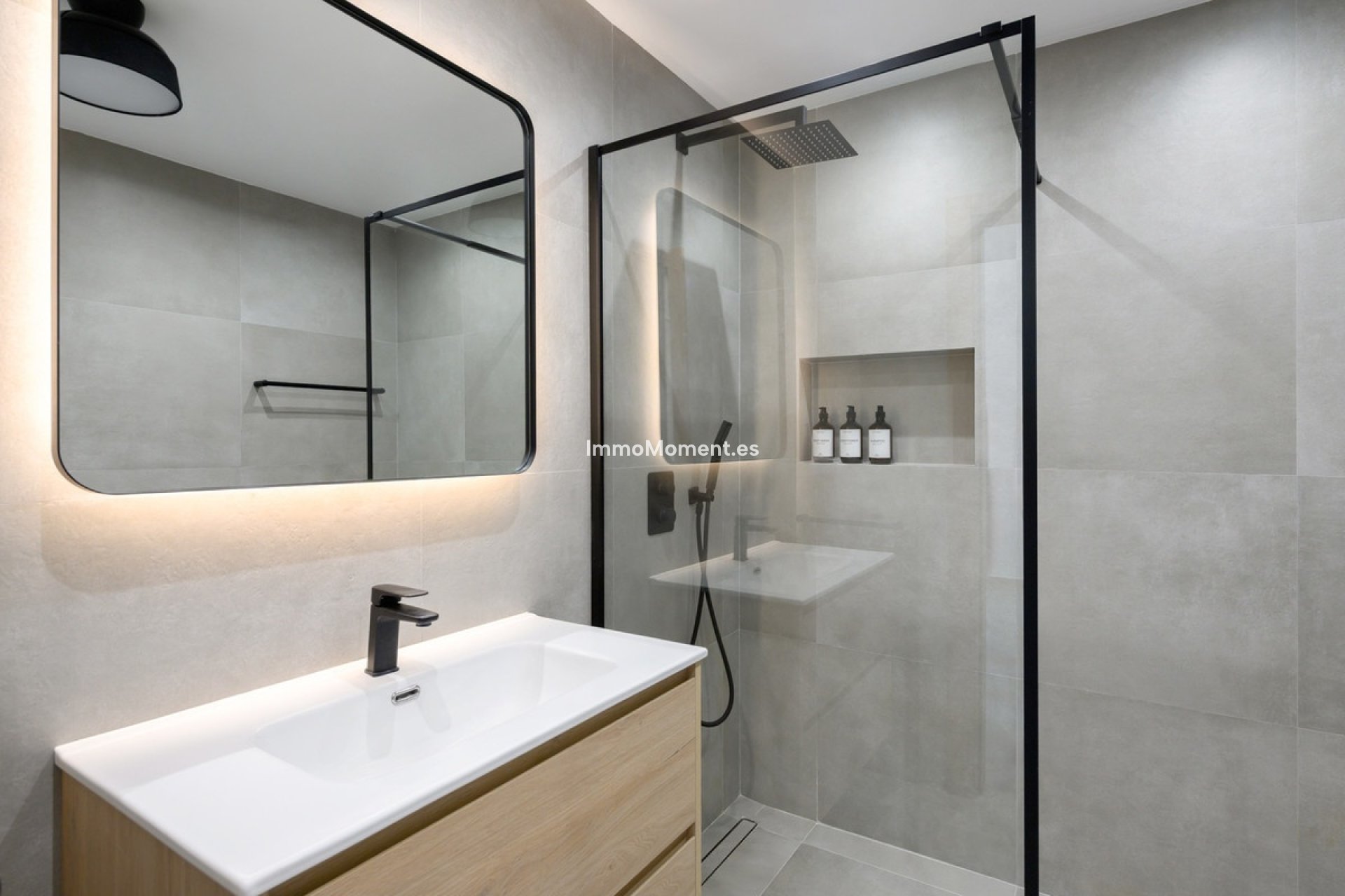 Revente - Appartement - Estepona  - New Golden Mile