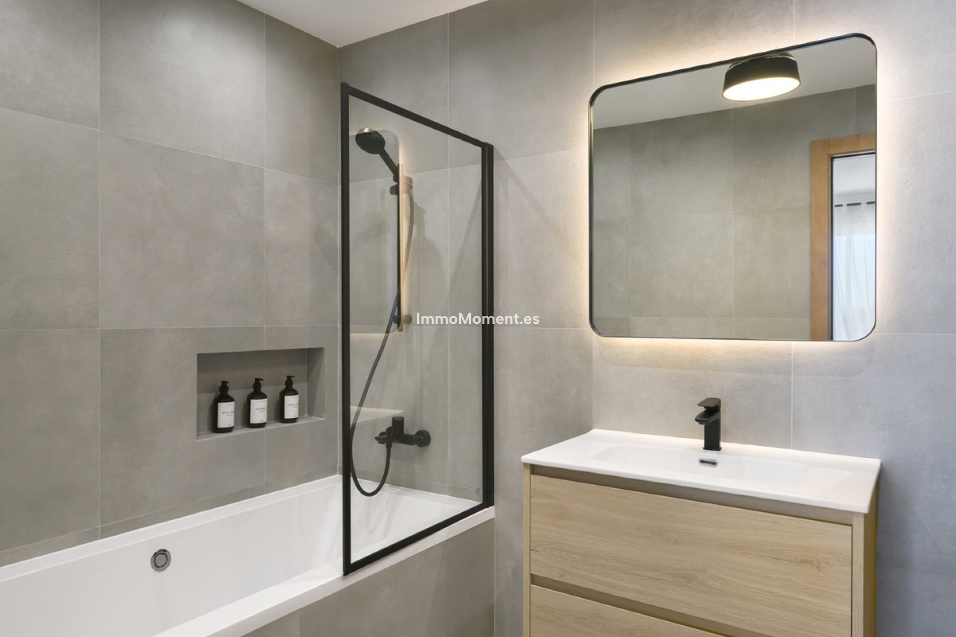 Revente - Appartement - Estepona  - New Golden Mile