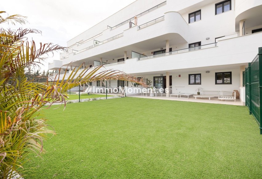 Revente - Appartement - Estepona  - Selwo