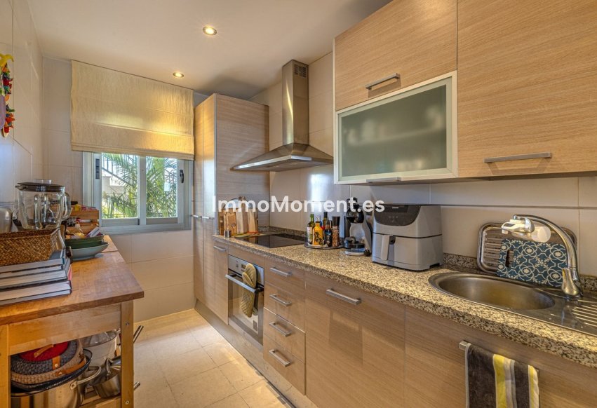 Revente - Appartement - Estepona  - Selwo