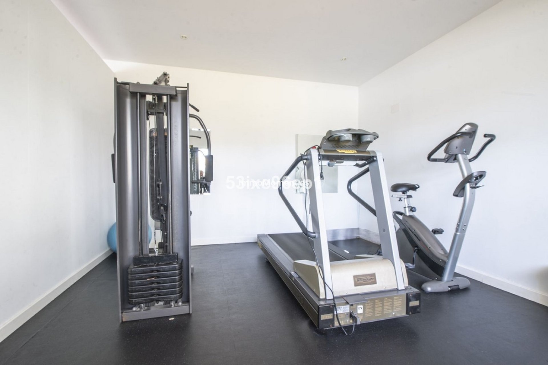 Revente - Appartement - Estepona  - Selwo
