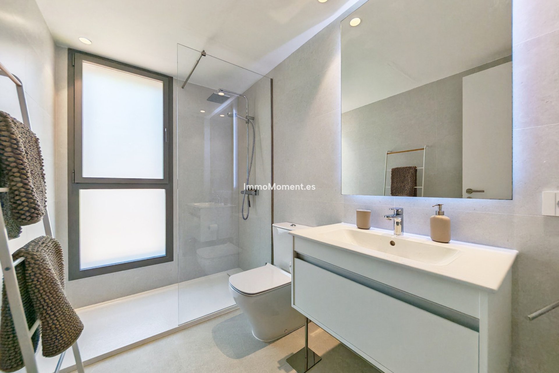Revente - Appartement - Estepona  - Selwo