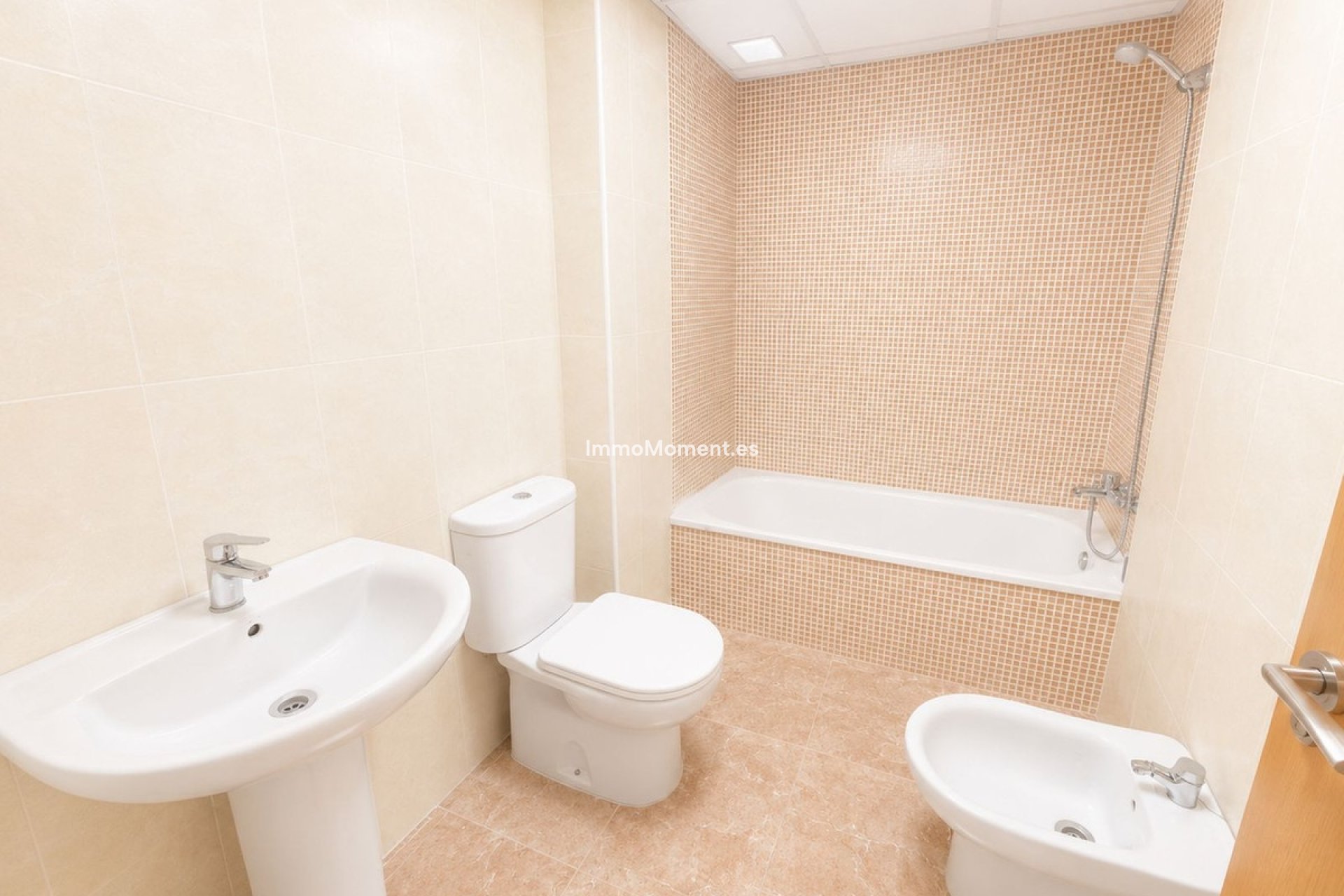 Revente - Appartement - Intérieur                       - Guaro