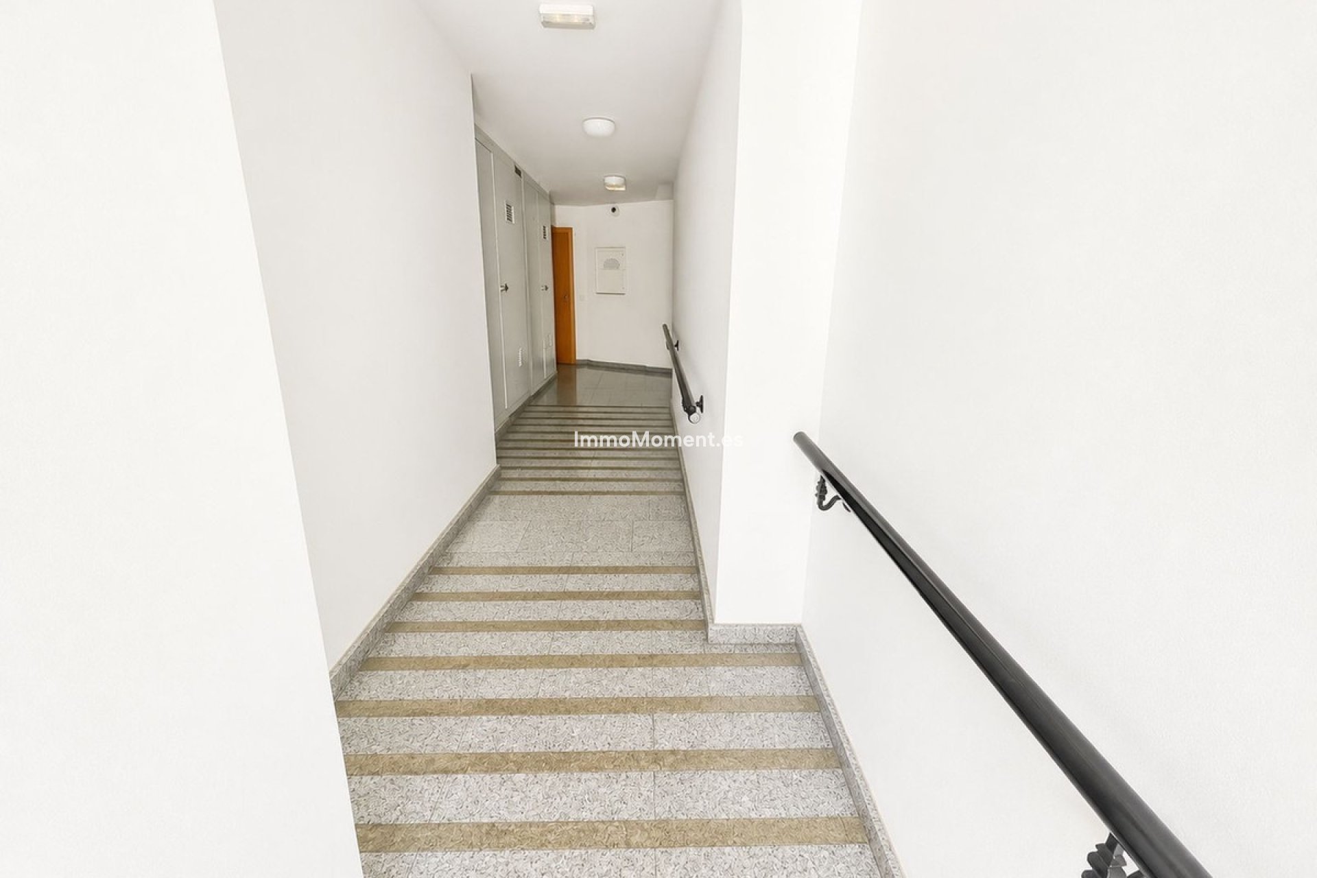 Revente - Appartement - Intérieur                       - Guaro