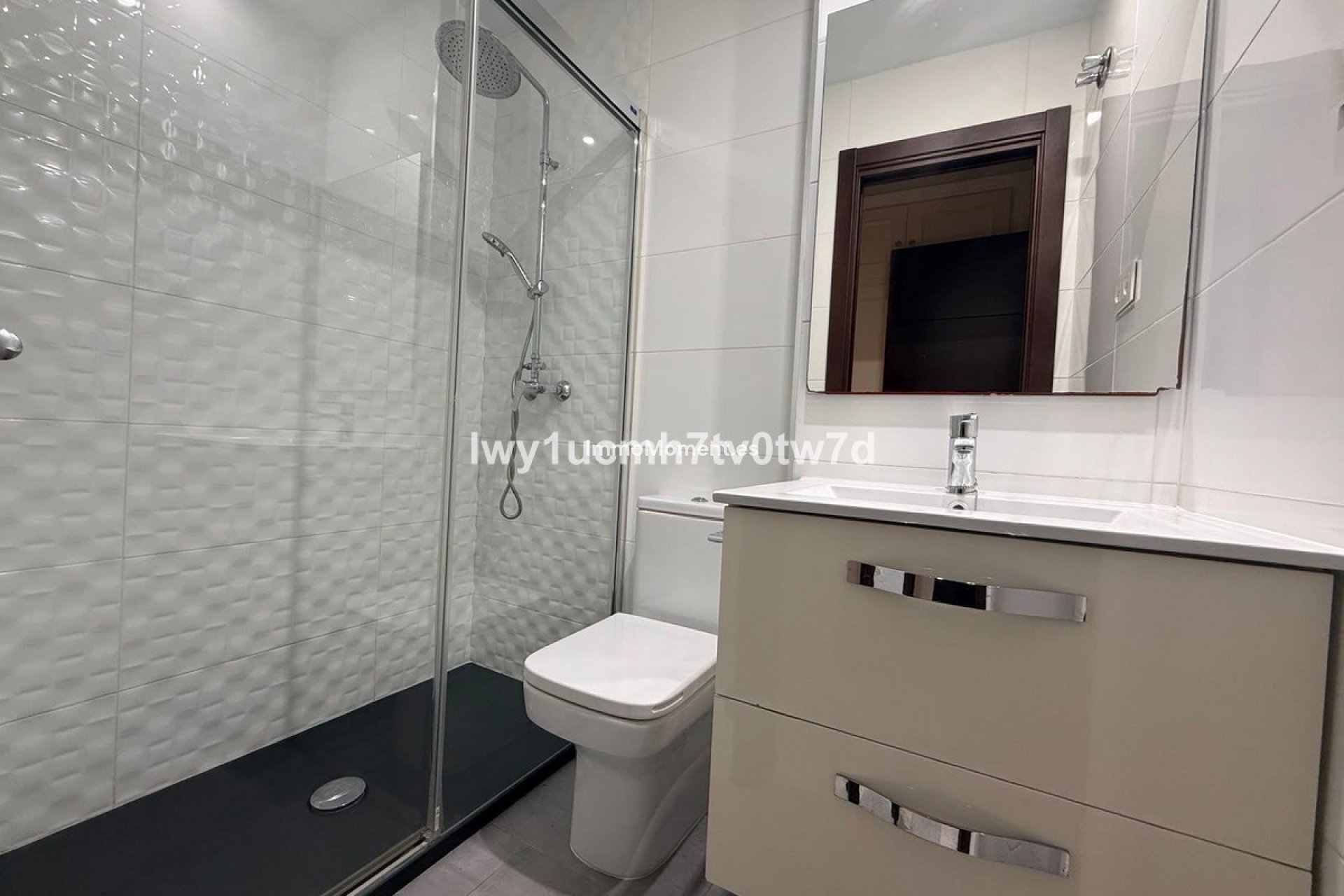 Revente - Appartement - Málaga - Limonar