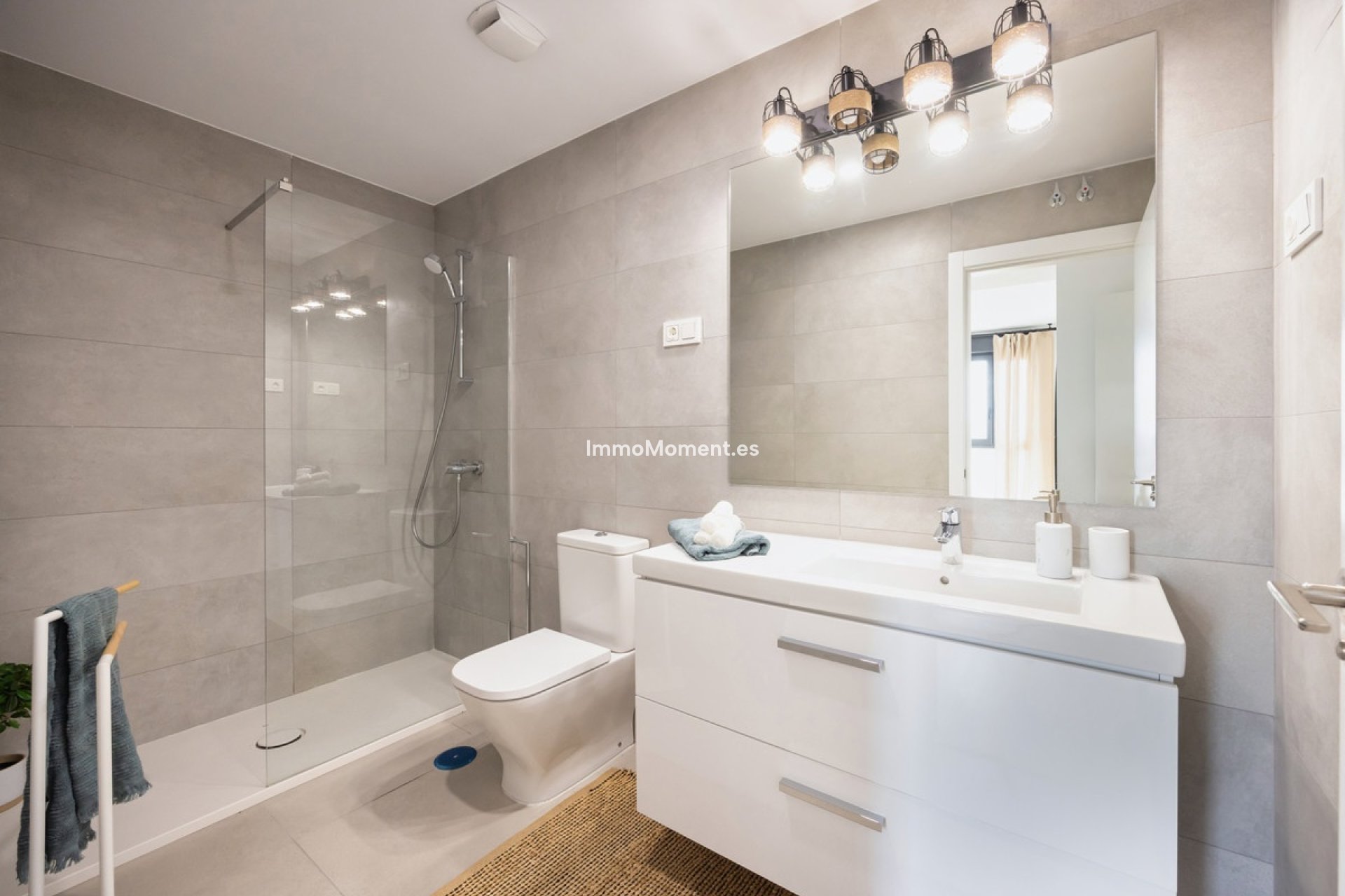 Revente - Appartement - Málaga - Málaga Centro