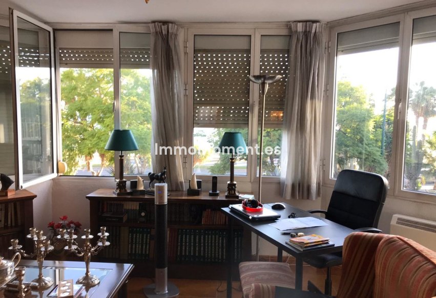Revente - Appartement - Málaga - Málaga Este