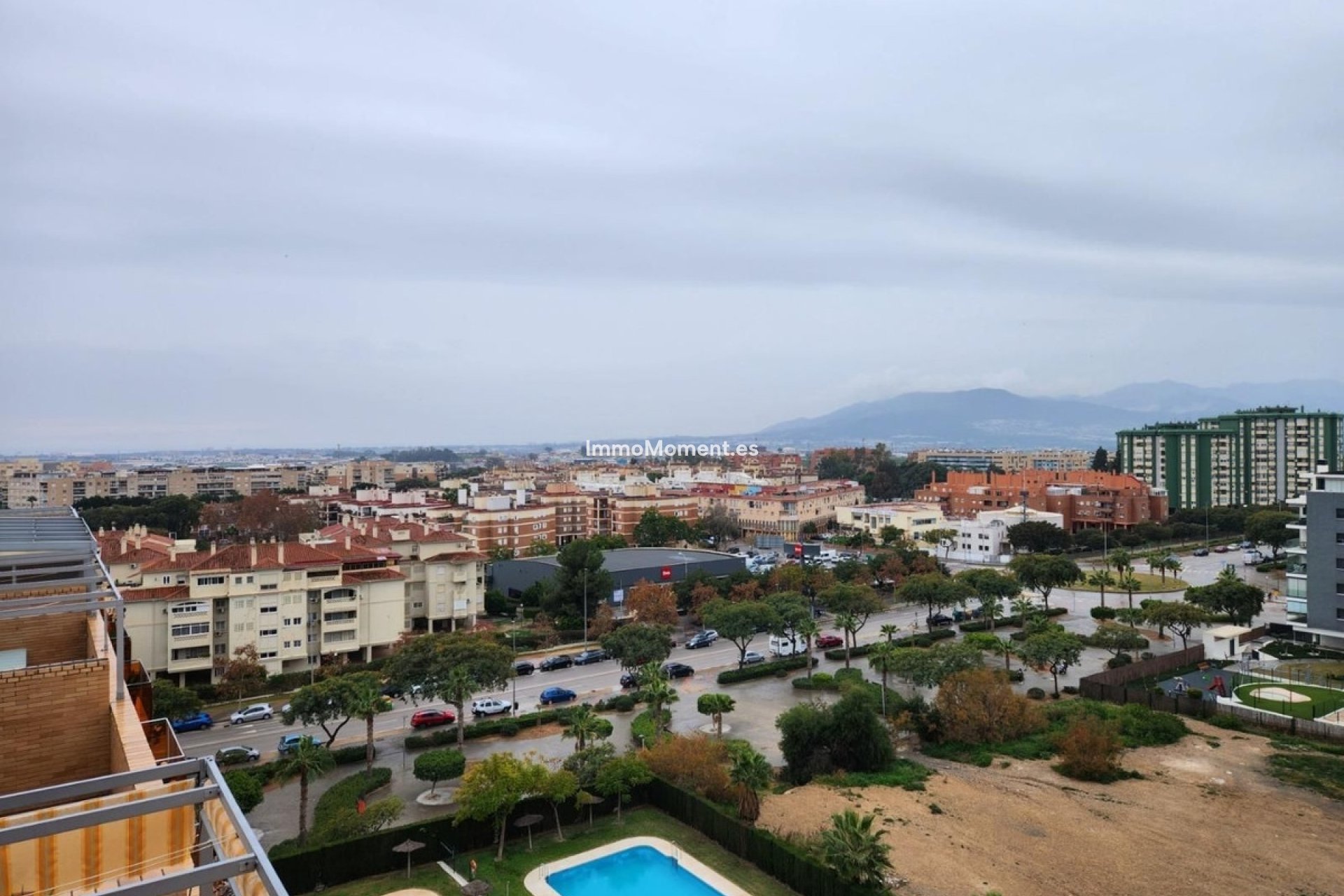 Revente - Appartement - Málaga - Teatinos