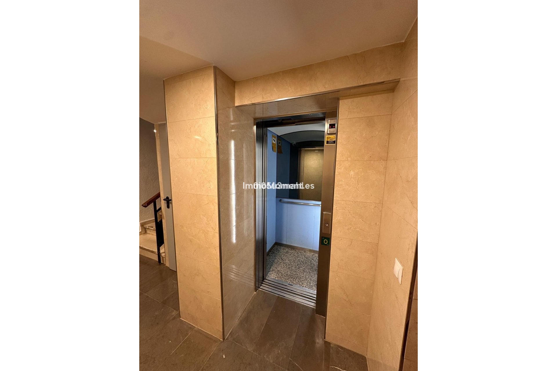 Revente - Appartement - Málaga - Victoria Eugenia