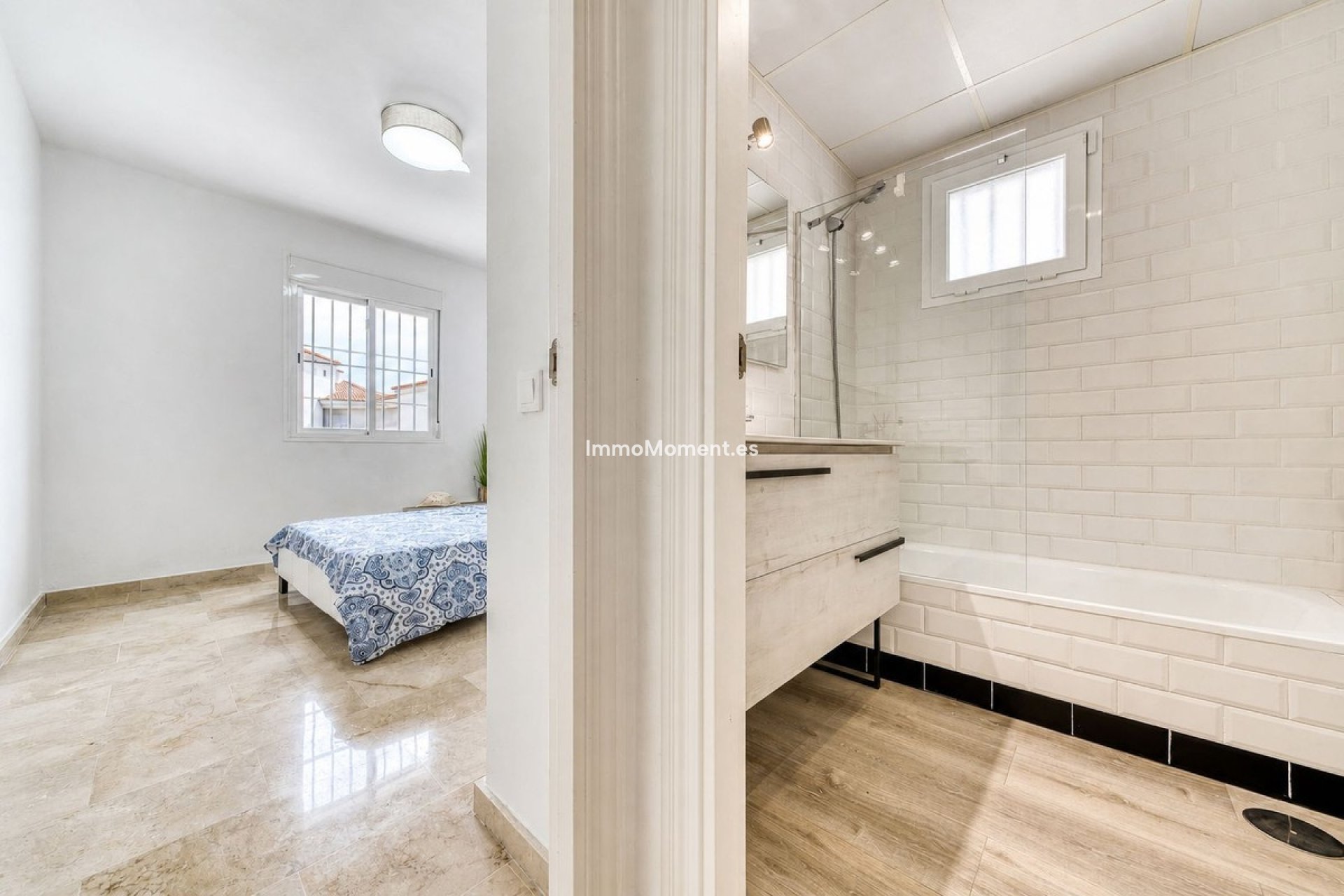 Revente - Appartement - Manilva - La Duquesa