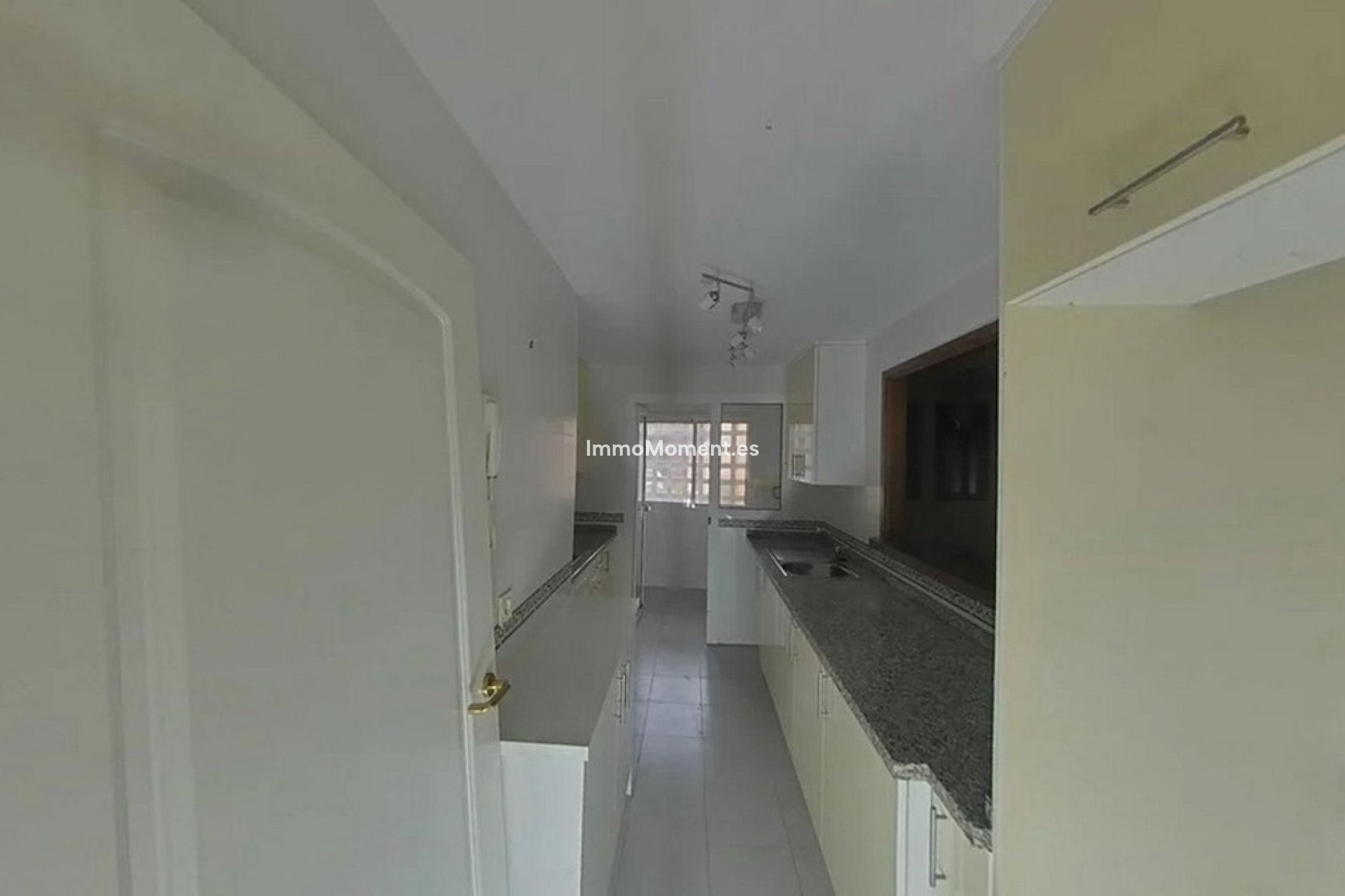 Revente - Appartement - Manilva - La Duquesa