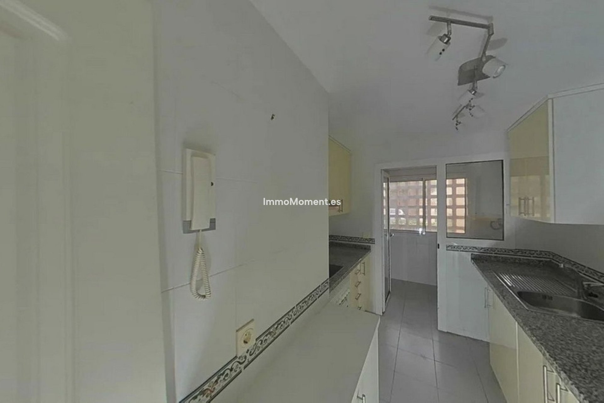 Revente - Appartement - Manilva - La Duquesa
