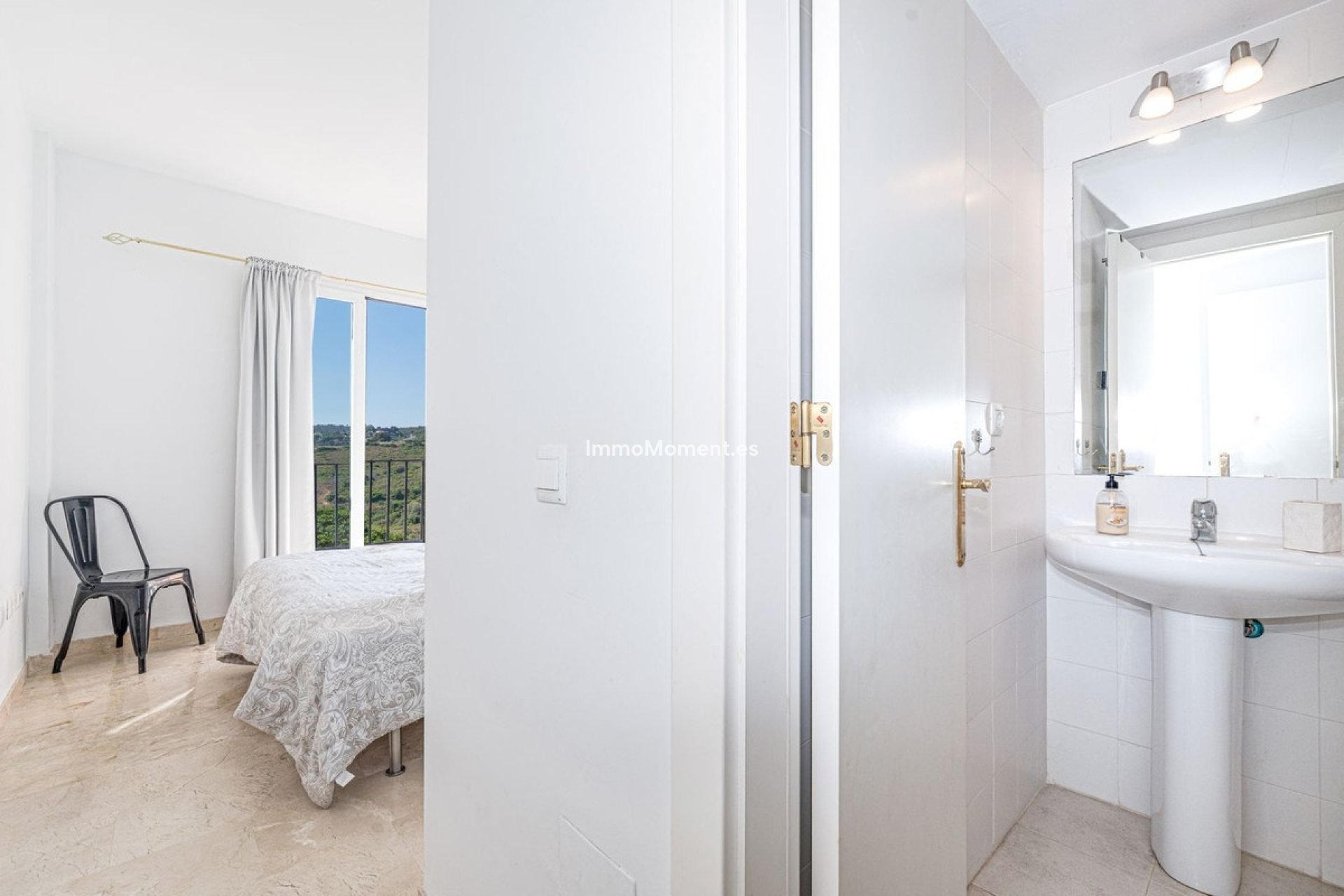 Revente - Appartement - Manilva - La Duquesa