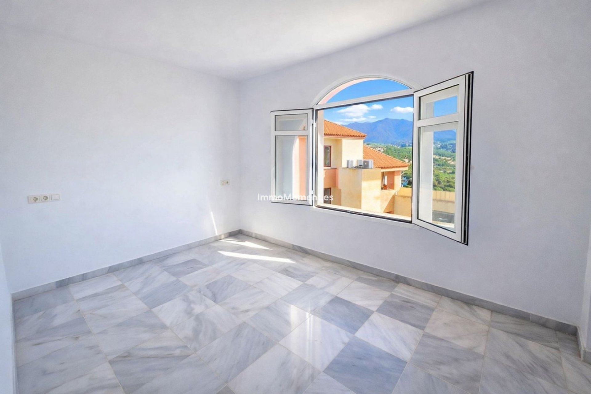 Revente - Appartement - Manilva - La Duquesa