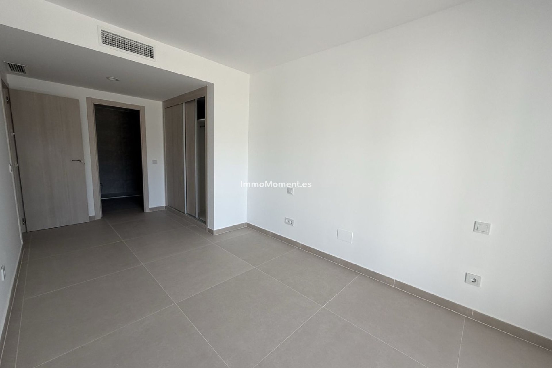 Revente - Appartement - Manilva - La Duquesa