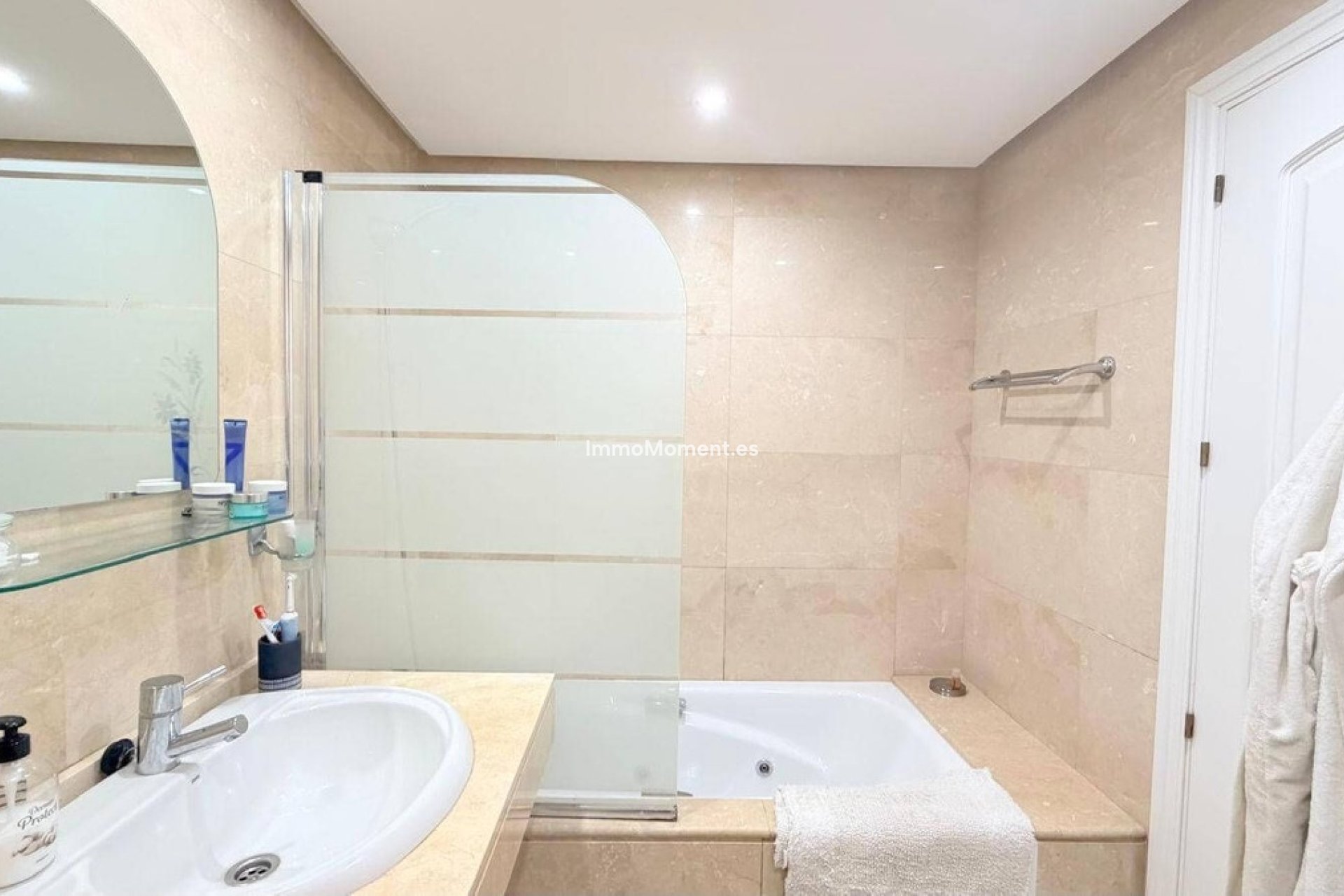 Revente - Appartement - Manilva - La Duquesa