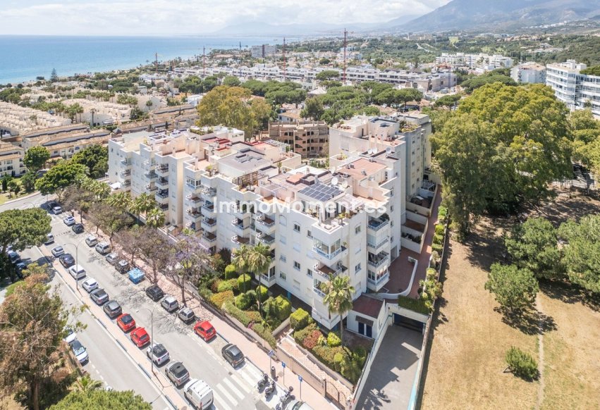 Revente - Appartement - Marbella - Costabella