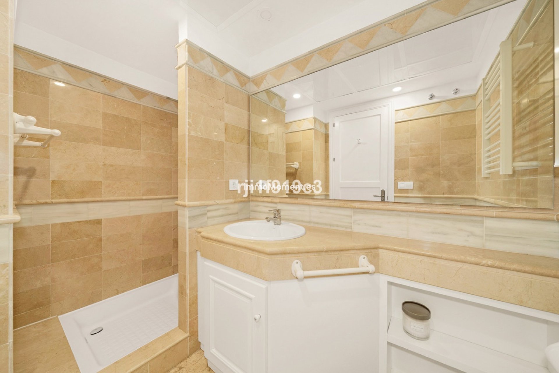 Revente - Appartement - Marbella - Elviria