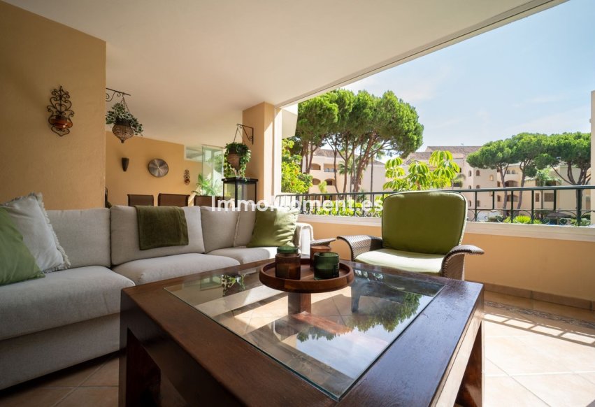 Revente - Appartement - Marbella - Elviria