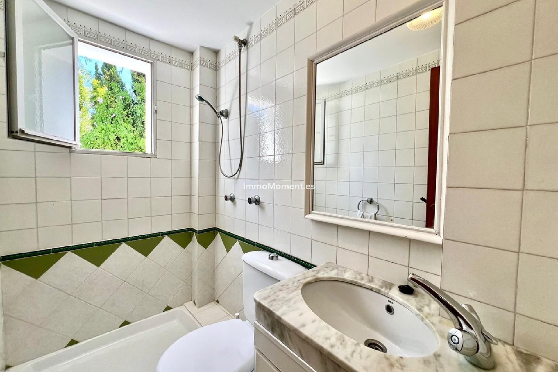 Revente - Appartement - Marbella - Elviria