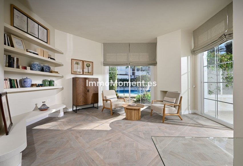 Revente - Appartement - Marbella - Elviria