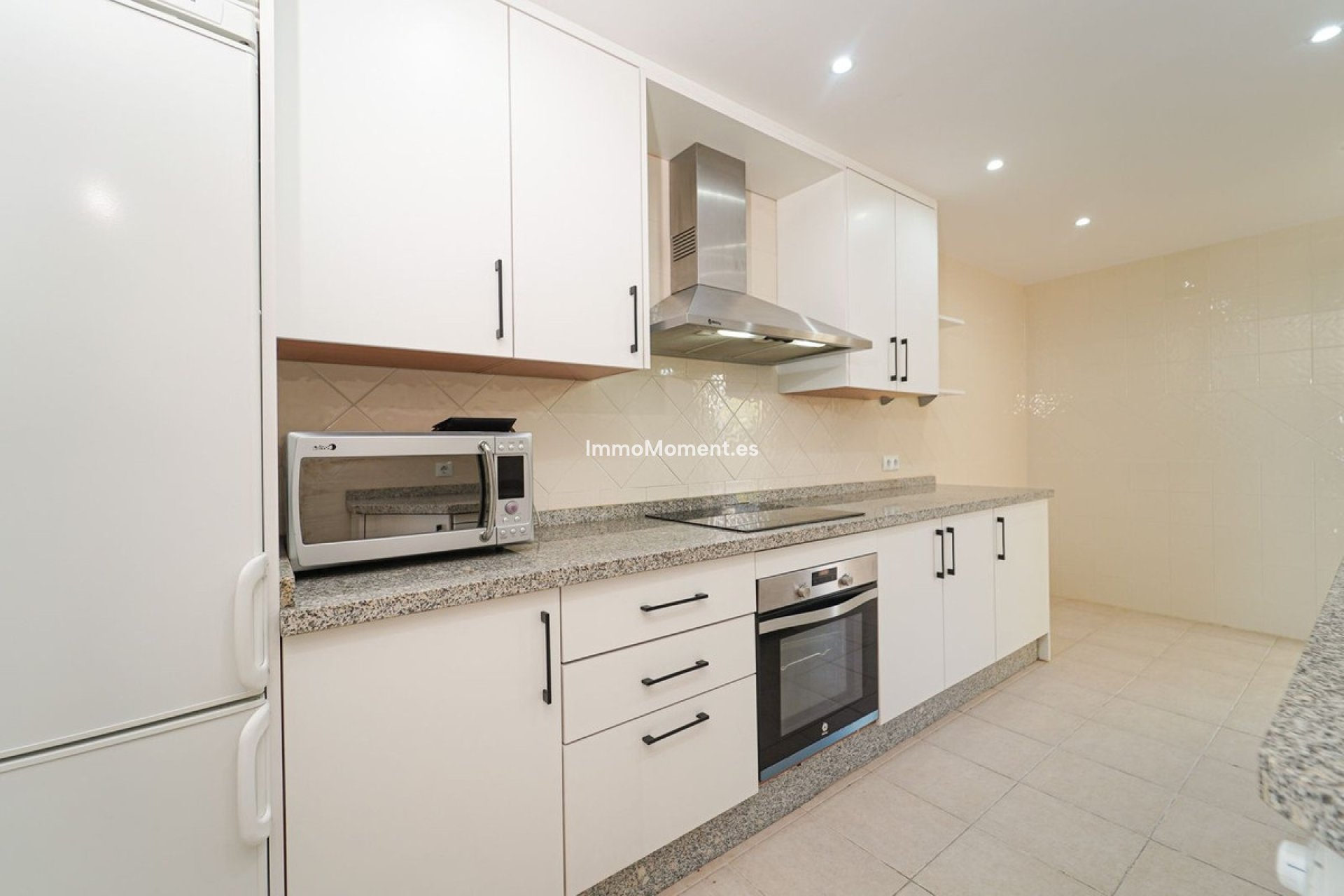 Revente - Appartement - Marbella - Elviria