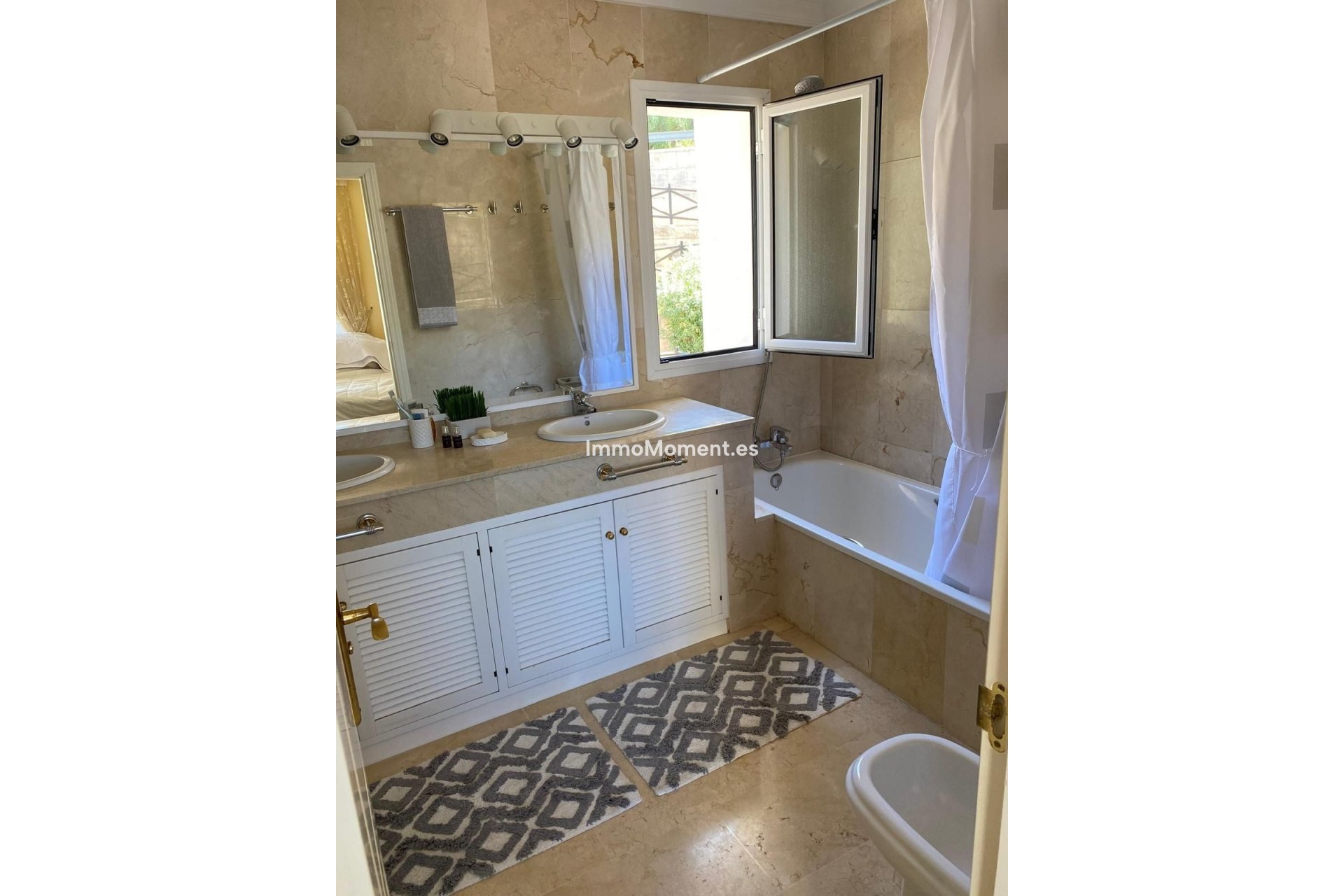 Revente - Appartement - Marbella - Elviria