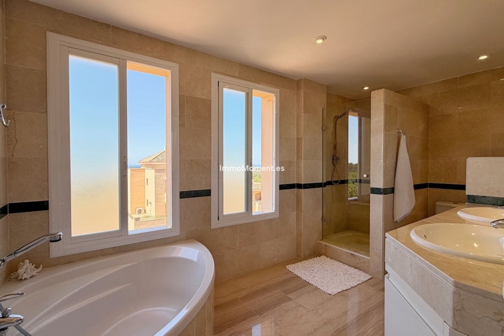 Revente - Appartement - Marbella - Elviria