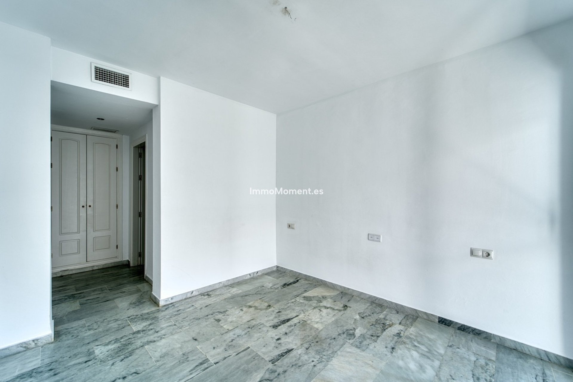 Revente - Appartement - Marbella - Guadalmina Baja