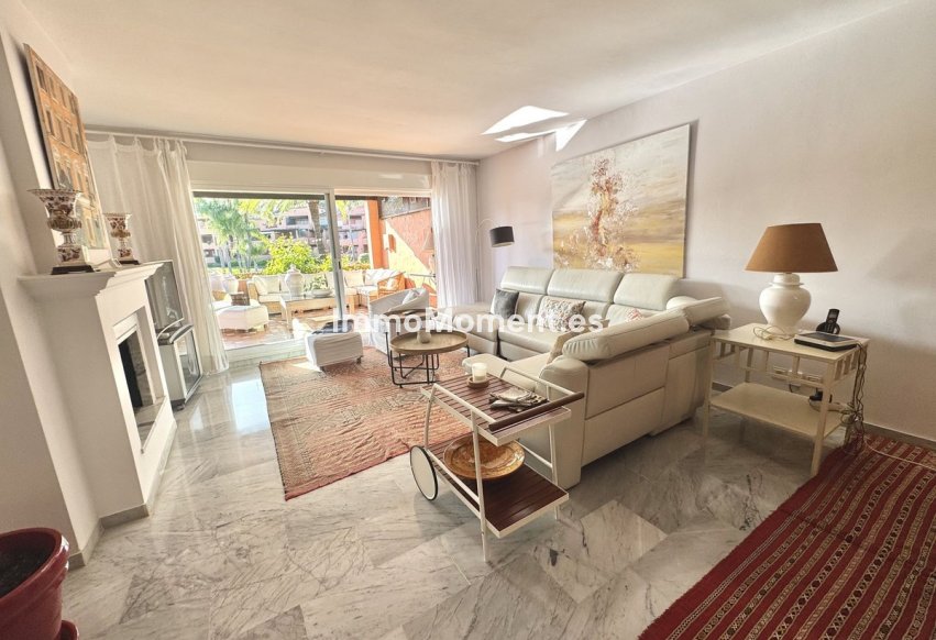 Revente - Appartement - Marbella - Guadalmina Baja