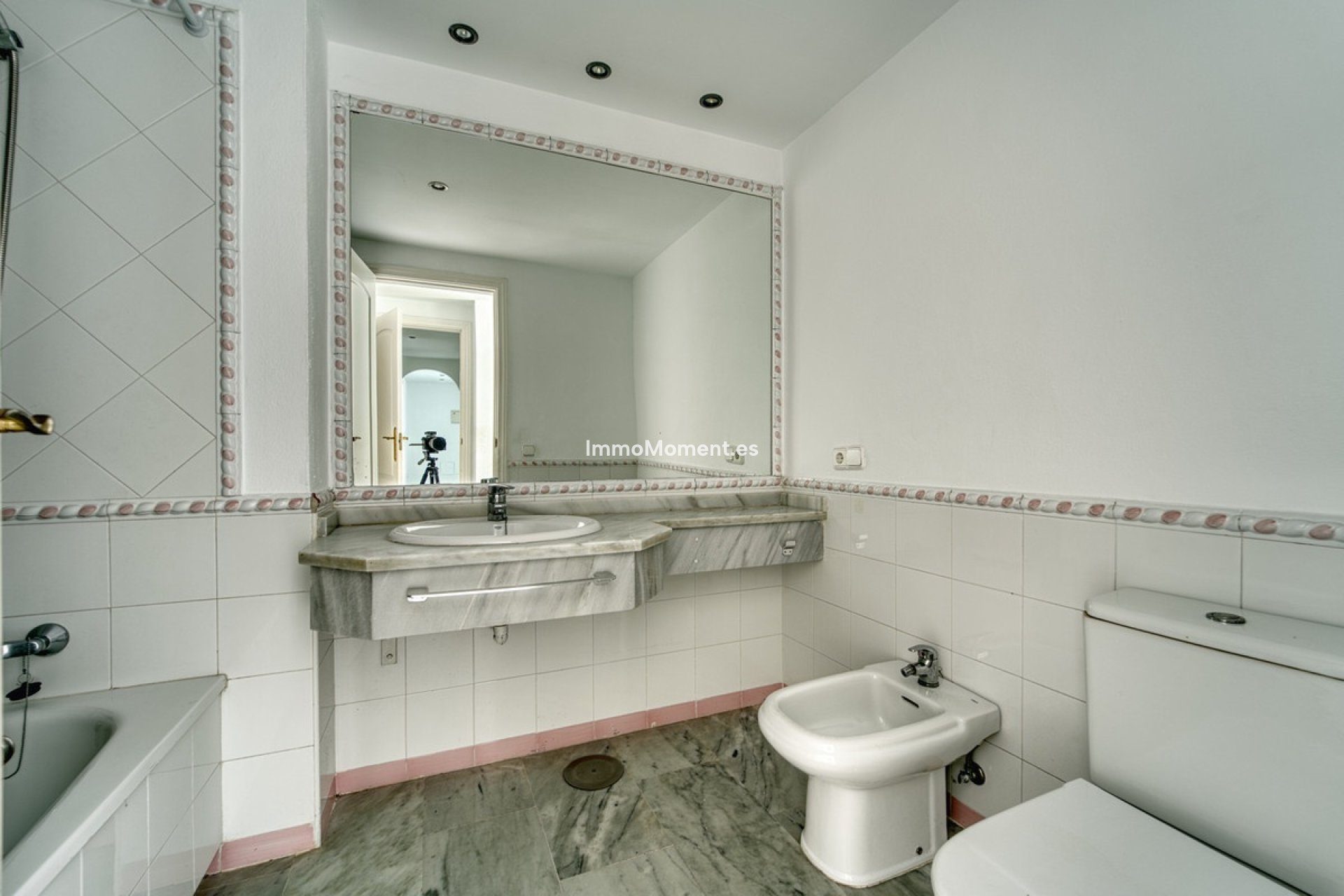 Revente - Appartement - Marbella - Guadalmina Baja