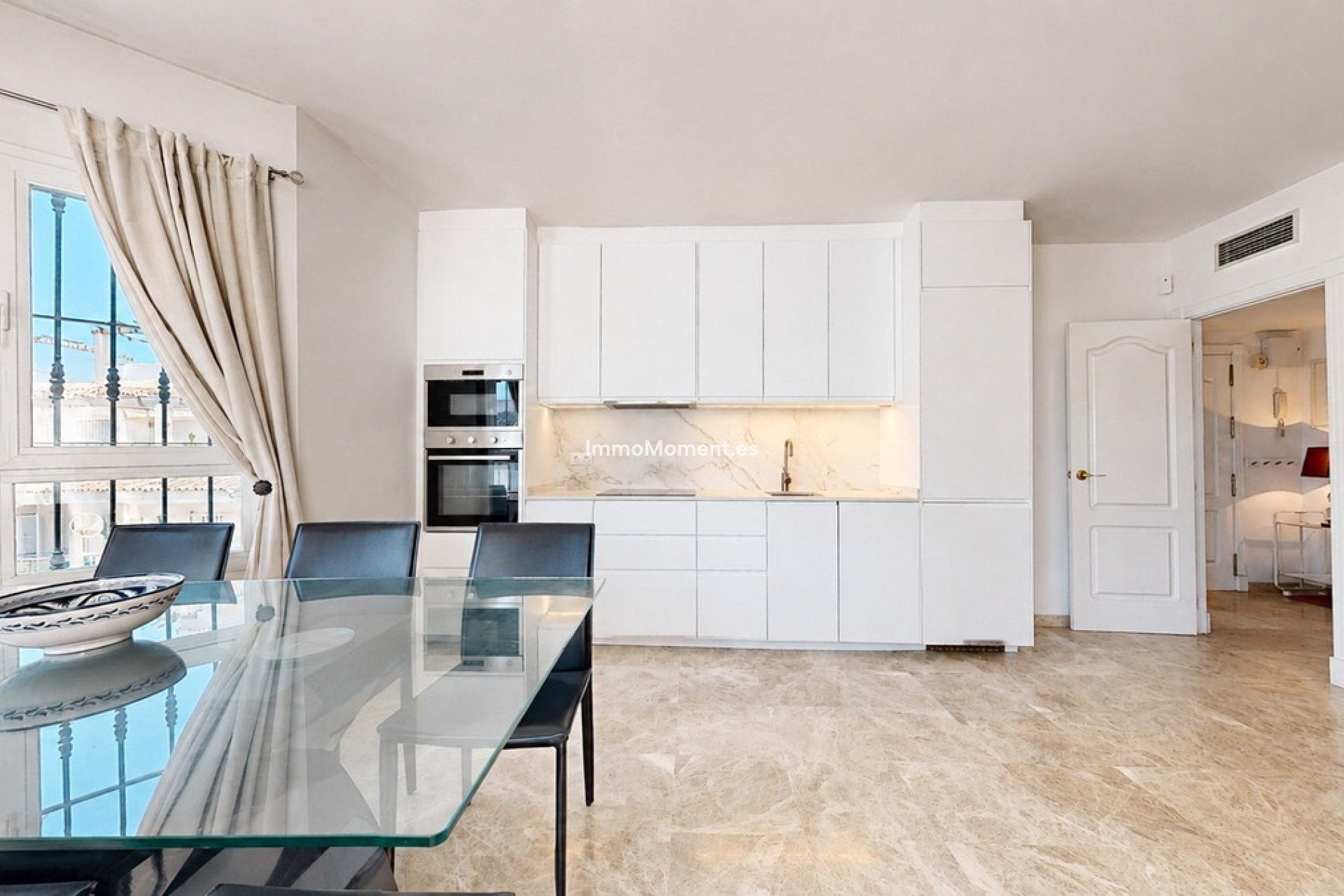 Revente - Appartement - Marbella - Nueva Andalucía