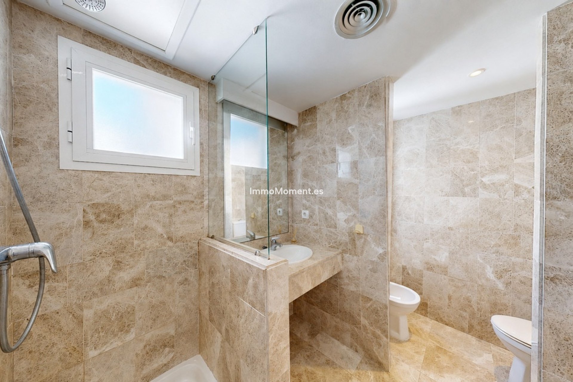 Revente - Appartement - Marbella - Nueva Andalucía