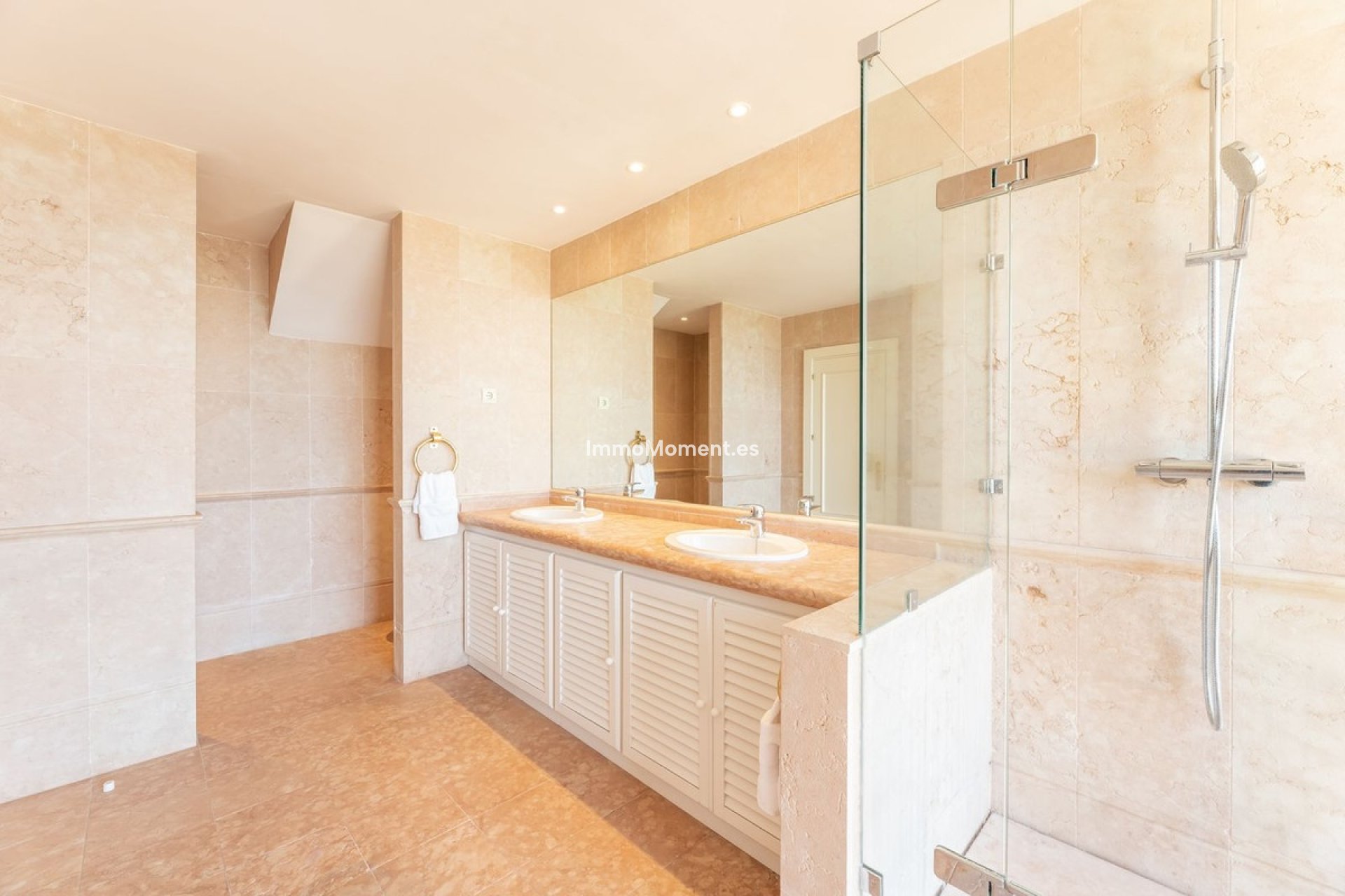 Revente - Appartement - Marbella - Nueva Andalucía