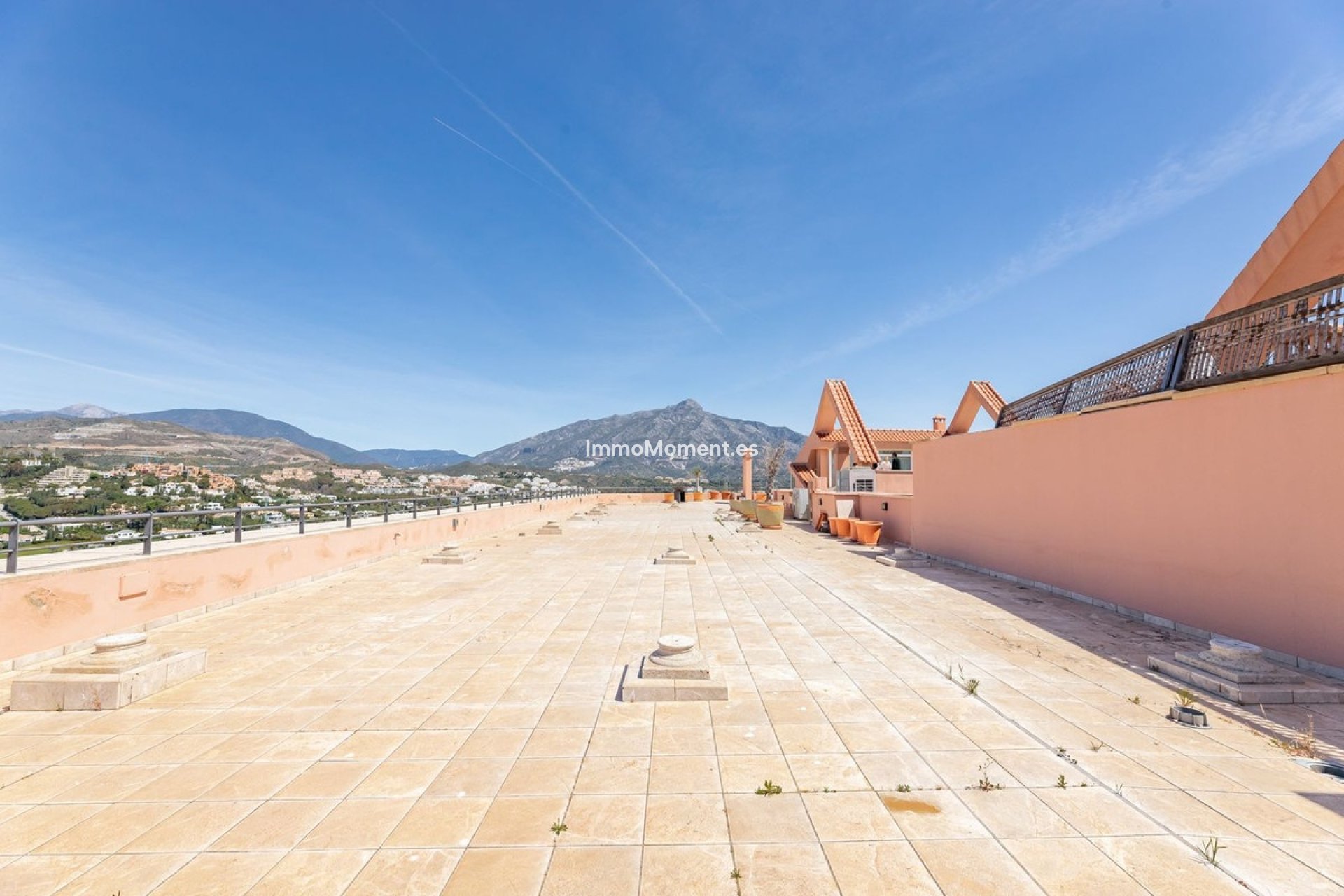 Revente - Appartement - Marbella - Nueva Andalucía