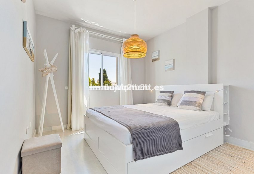 Revente - Appartement - Marbella - Nueva Andalucía