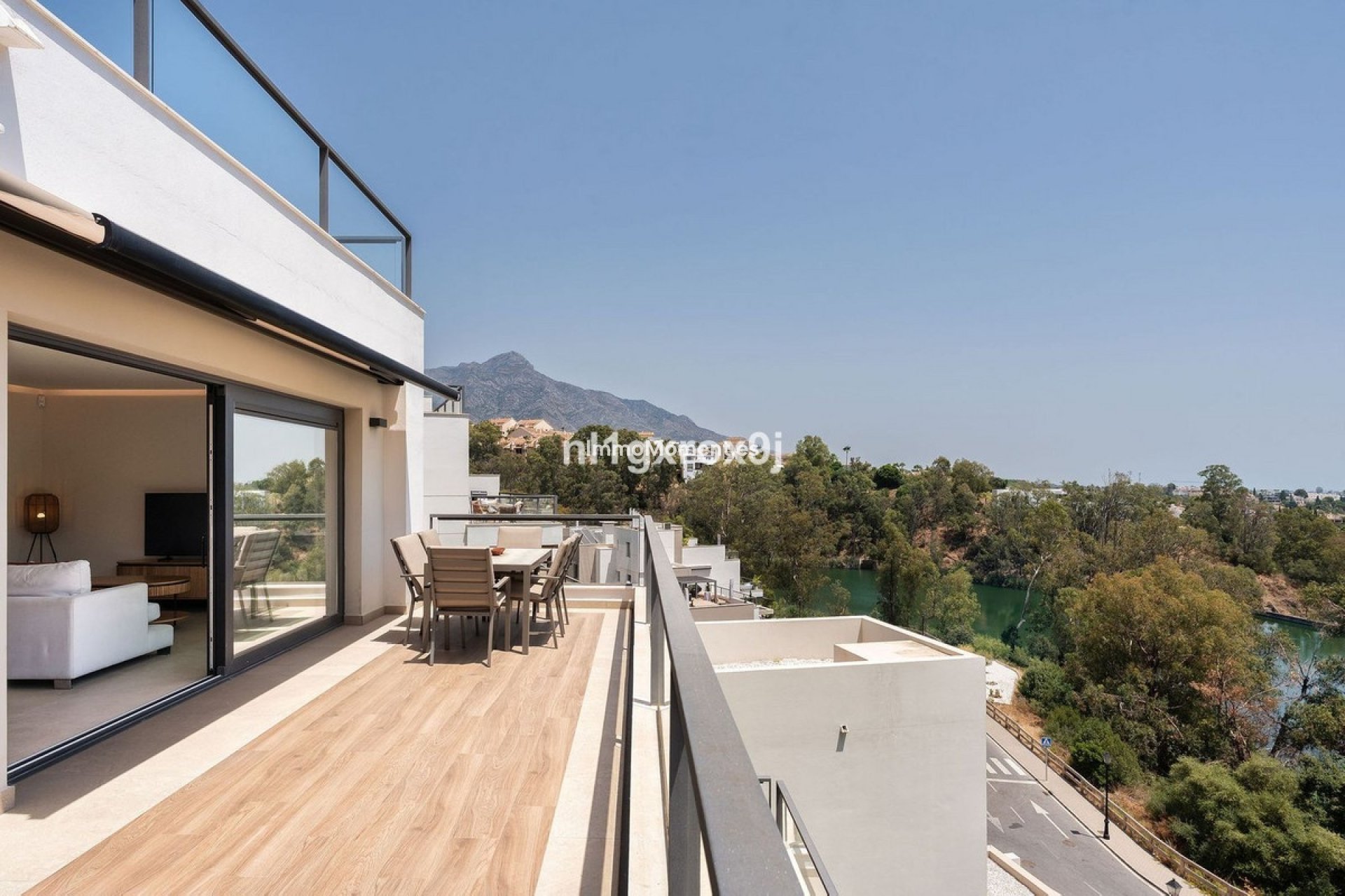 Revente - Appartement - Marbella - Nueva Andalucía