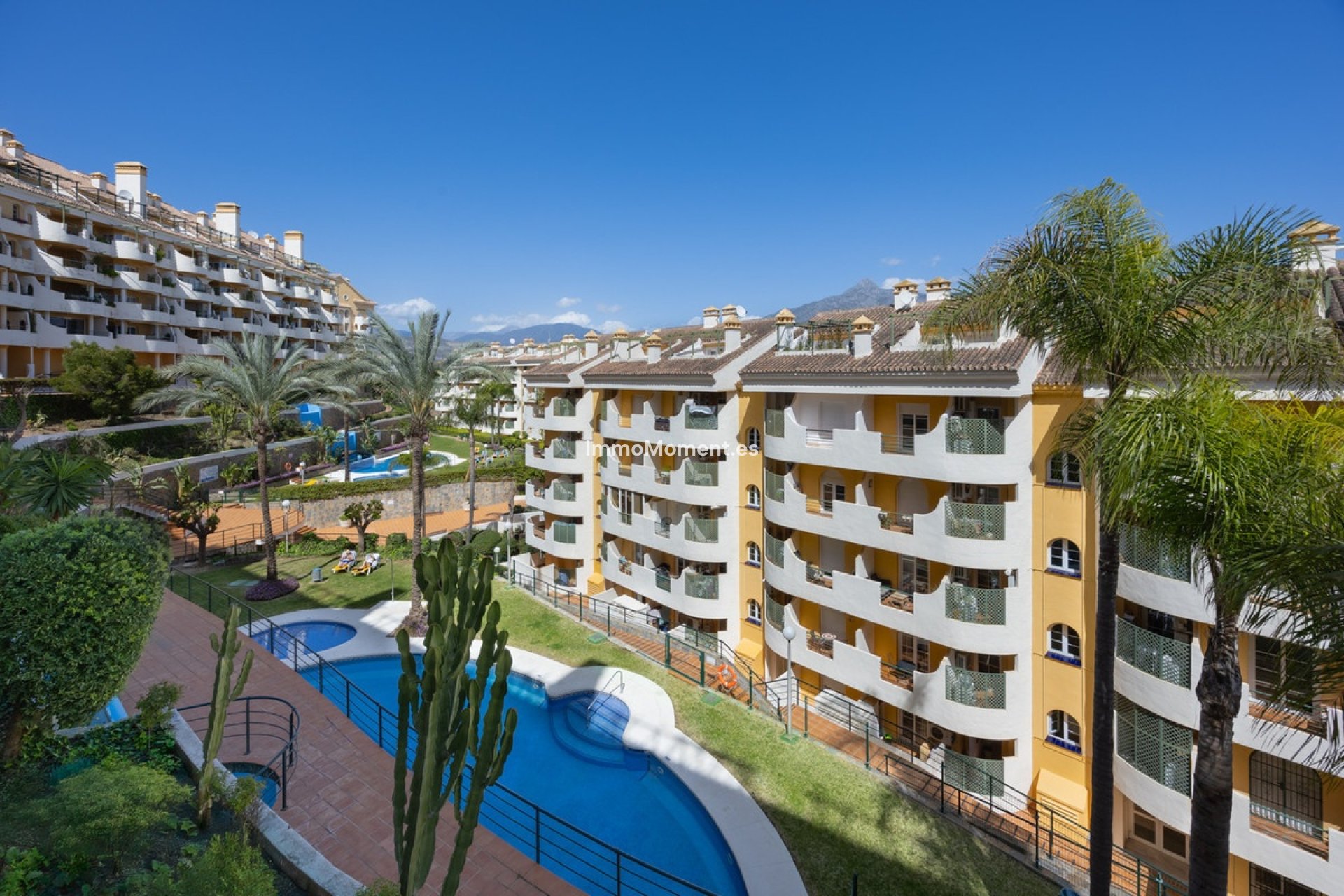 Revente - Appartement - Marbella - Nueva Andalucía