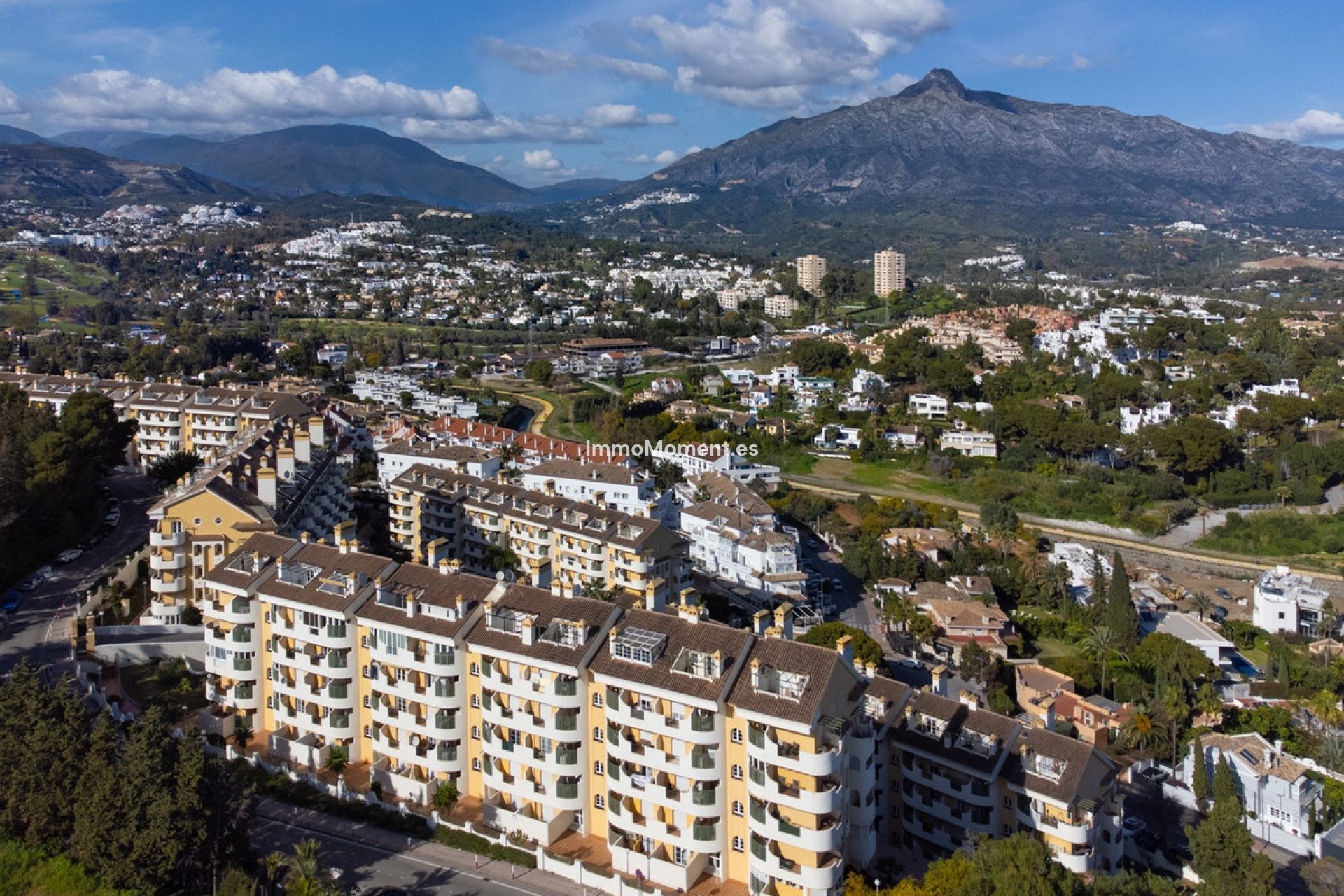 Revente - Appartement - Marbella - Nueva Andalucía