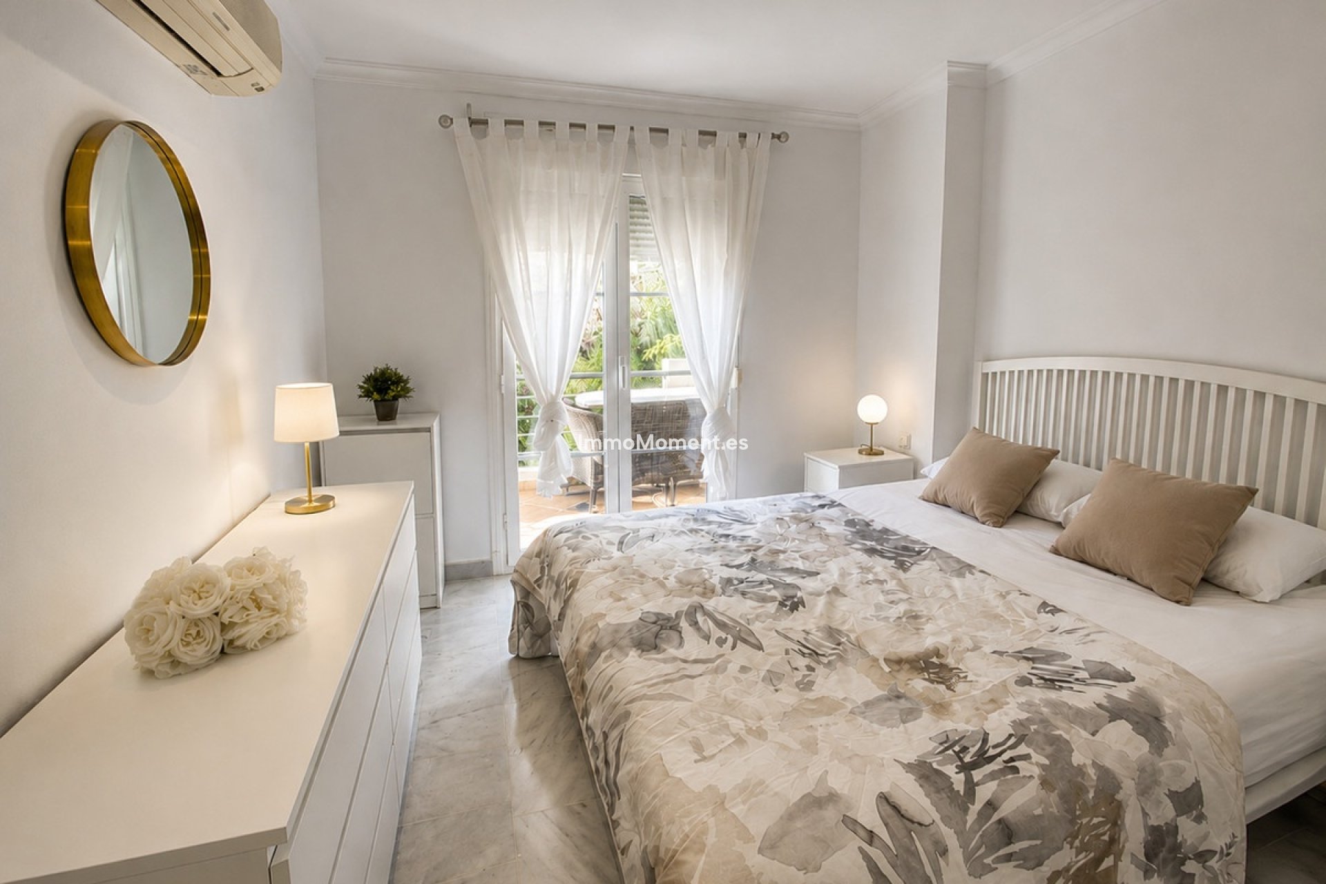 Revente - Appartement - Marbella - Nueva Andalucía