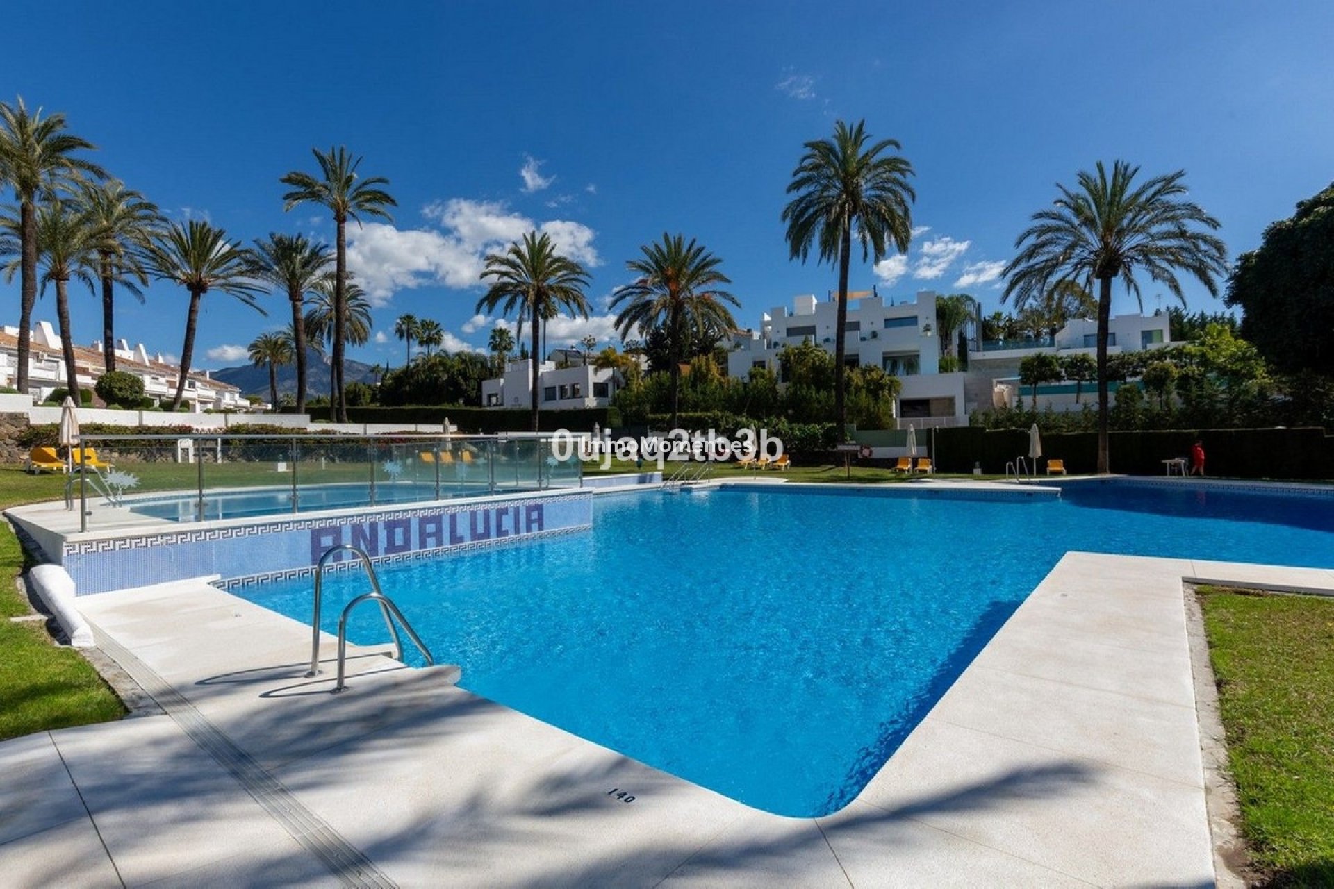Revente - Appartement - Marbella - Nueva Andalucía