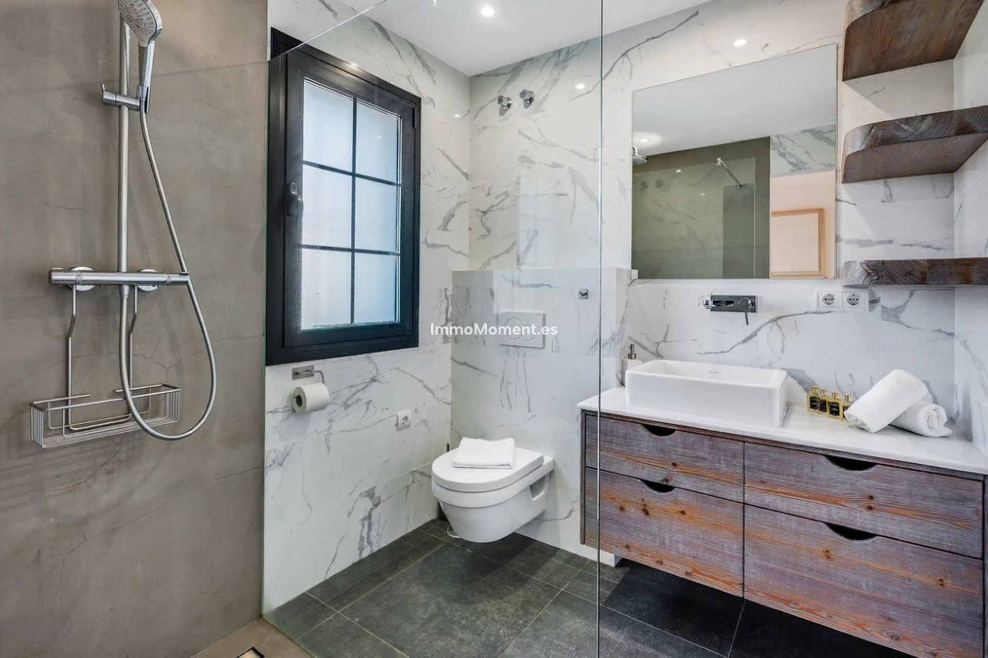 Revente - Appartement - Marbella - Nueva Andalucía